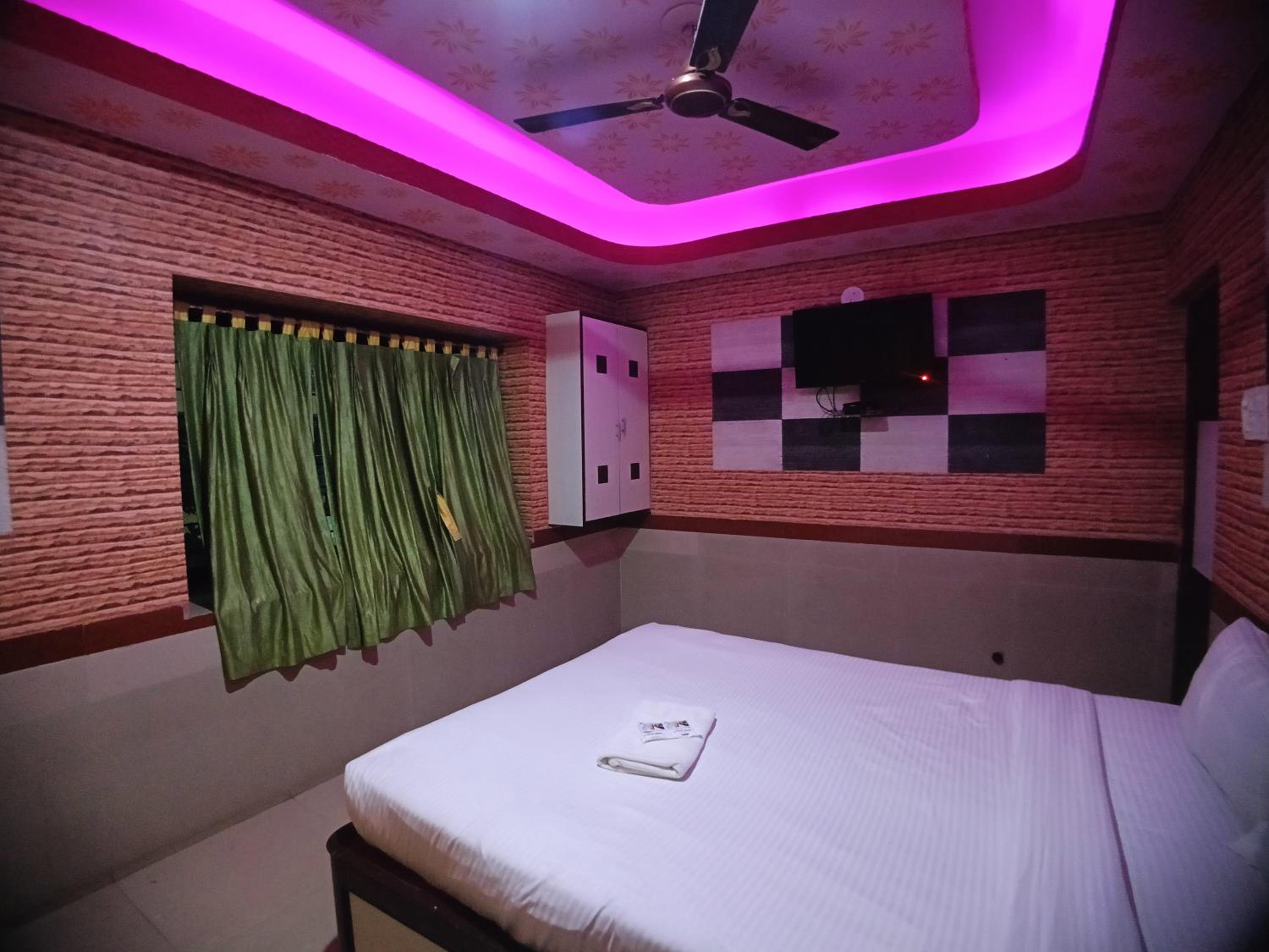 Suite with Balcony photo 2