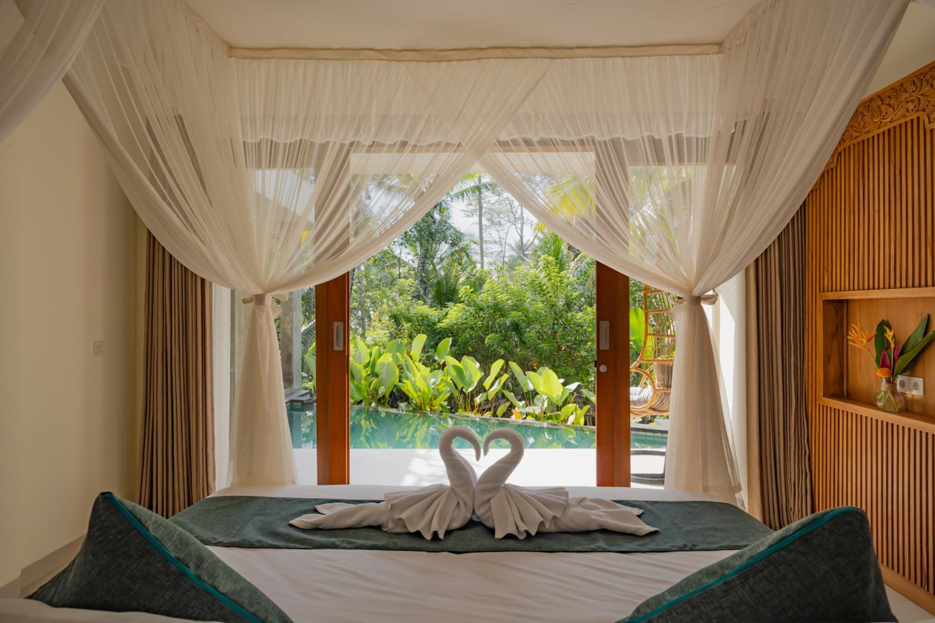 Two-Bedroom Villa with Private Pool  - Photo 4