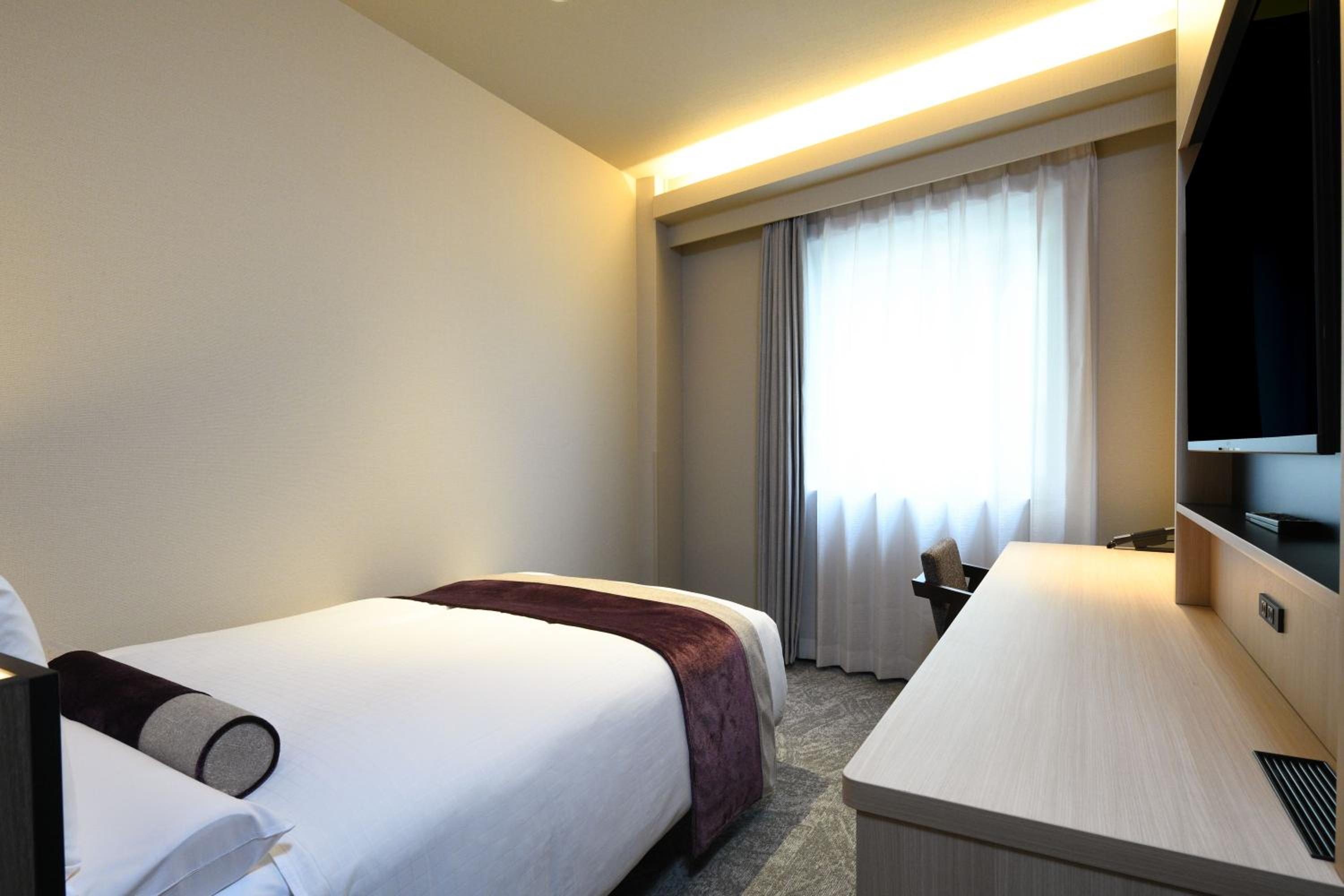 Standard Semi Double (One bed) - Non-Smoking