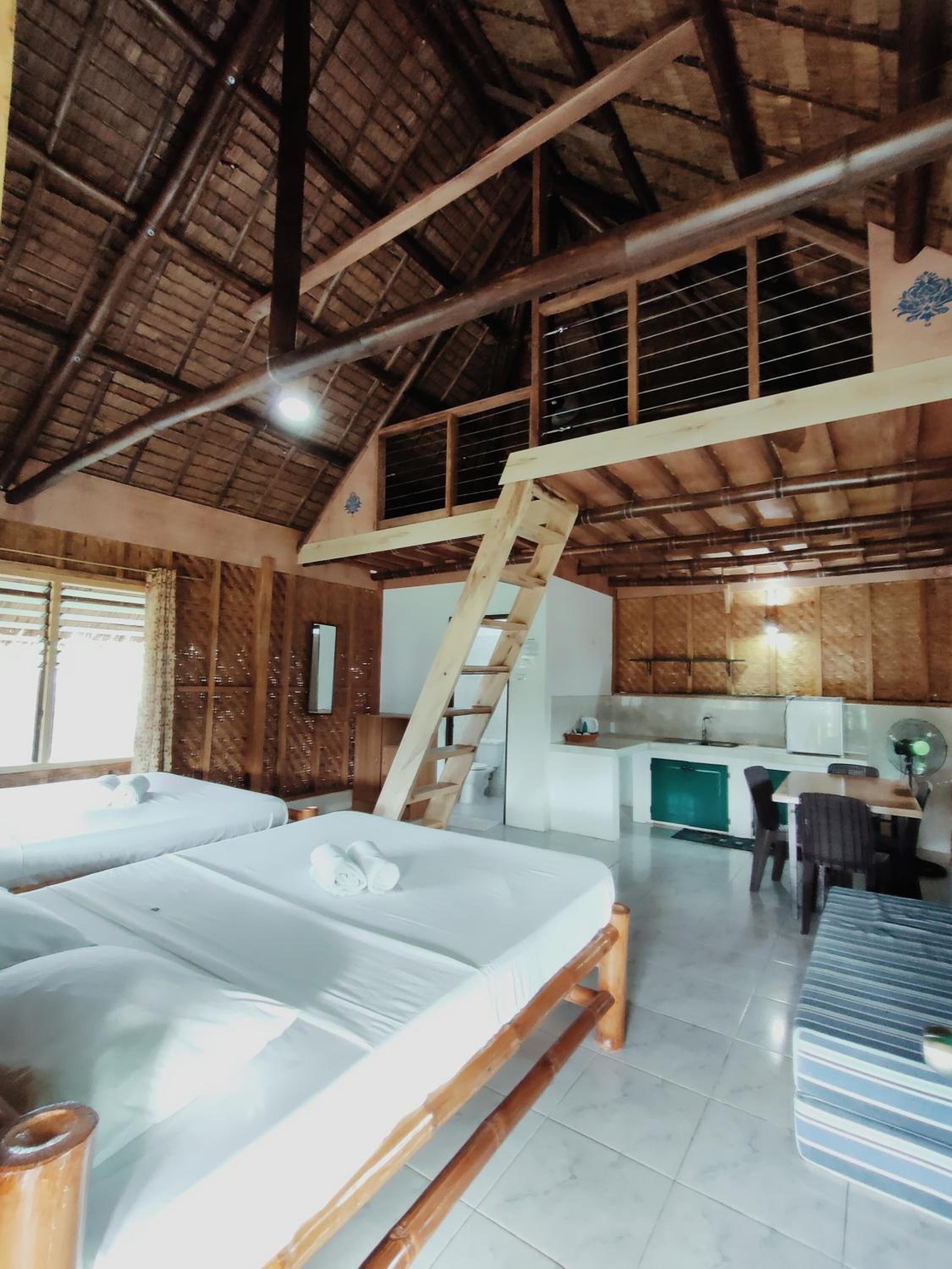 Cottage - Photo 1