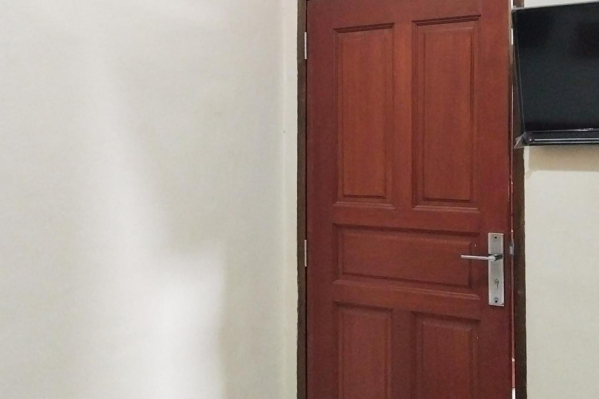 Standard Twin Room - Photo 17