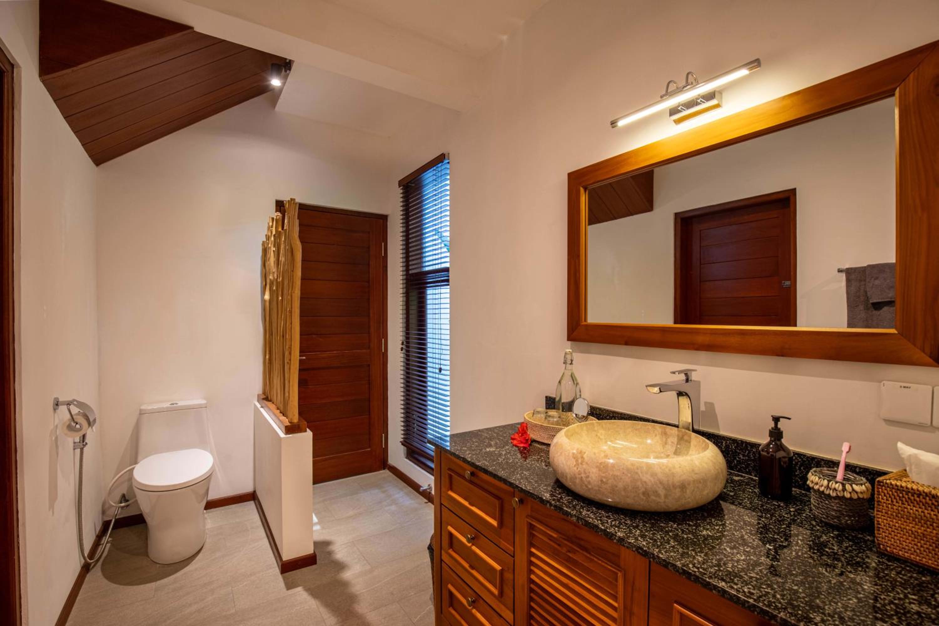 Two-Bedroom Villa with Mountain View photo 2