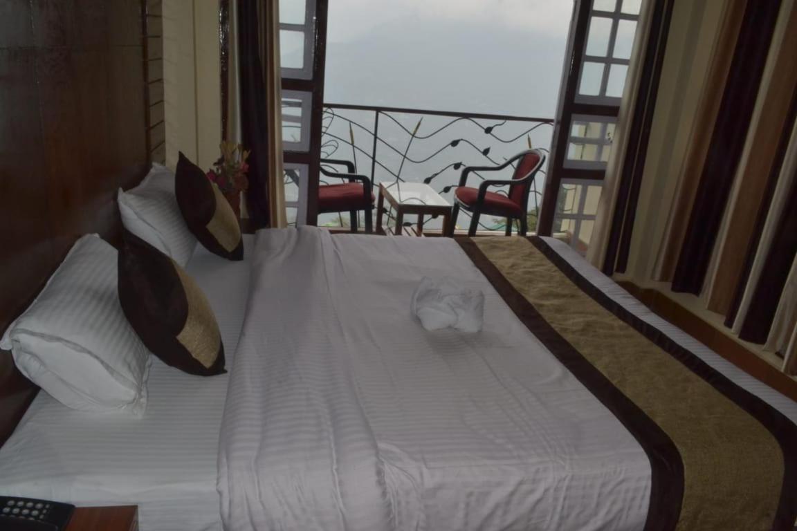 Deluxe Double Room - Photo 1