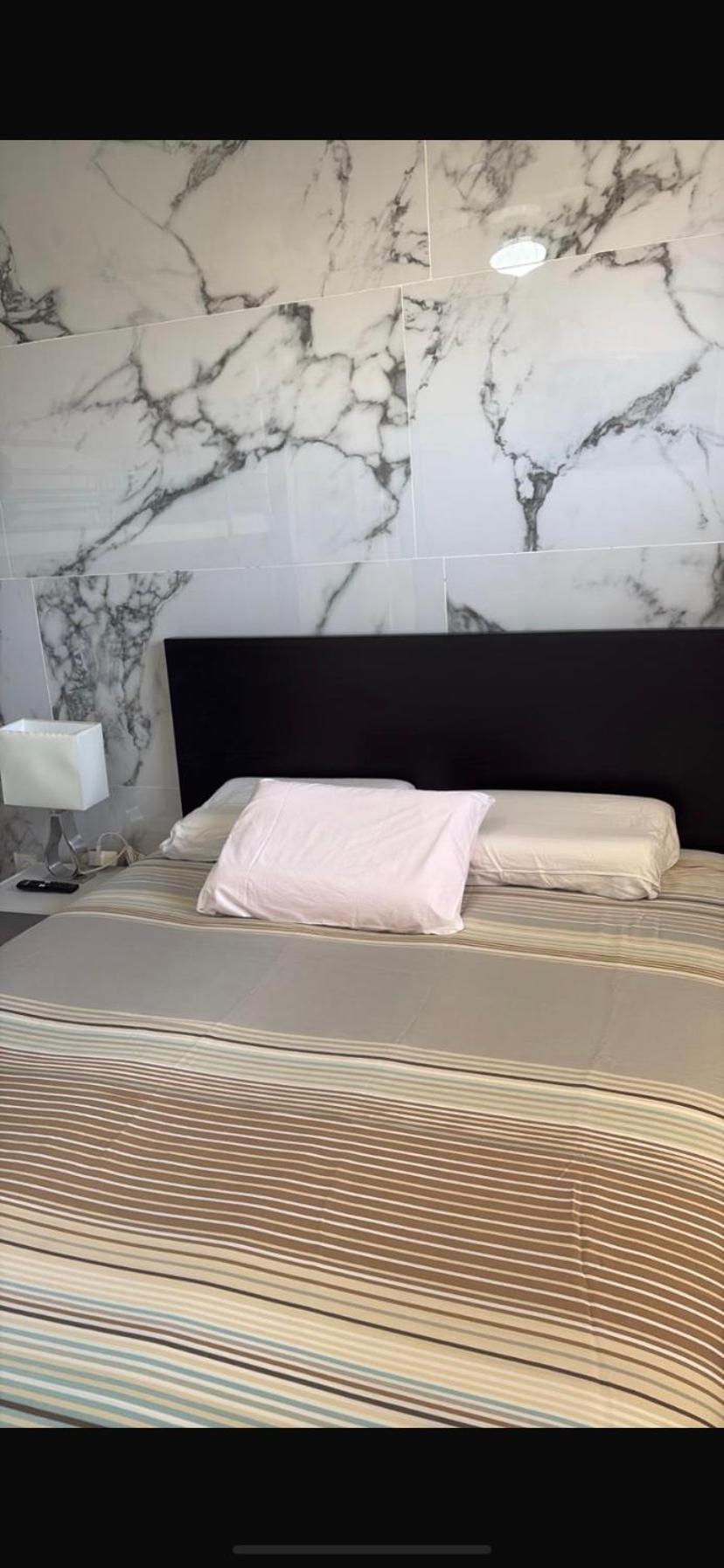One-Bedroom Apartment - Photo 20