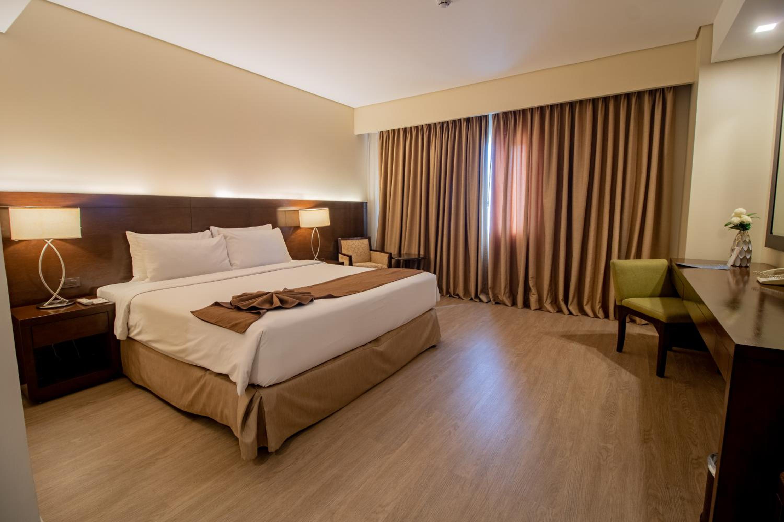 Deluxe Double Room - Photo 17