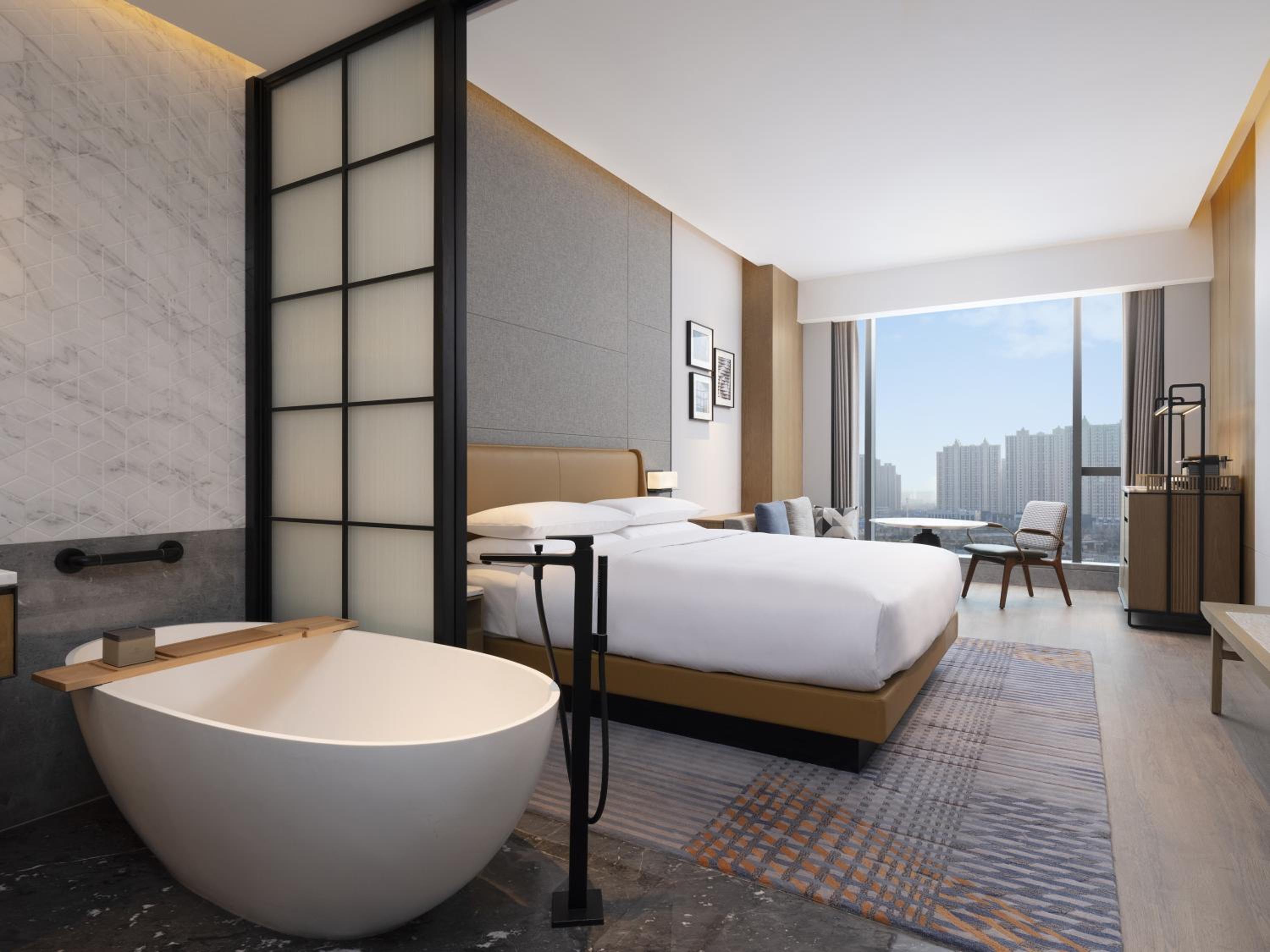 Premium King Room  photo 3