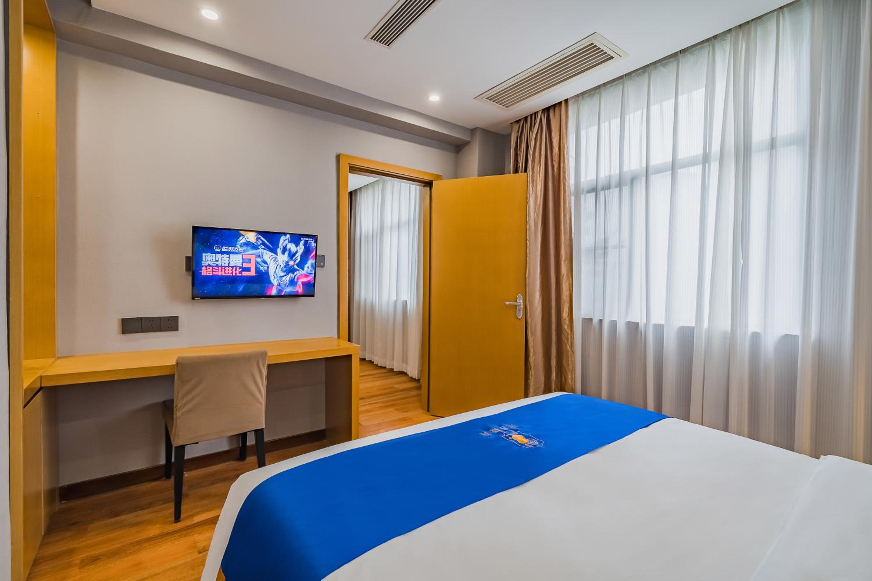 Family Suite - Photo 3