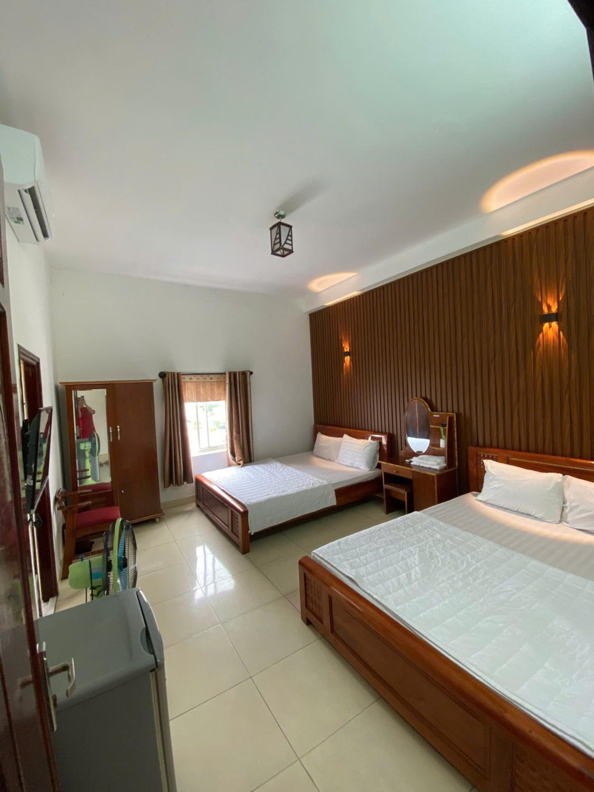 Quadruple Room - Photo 3