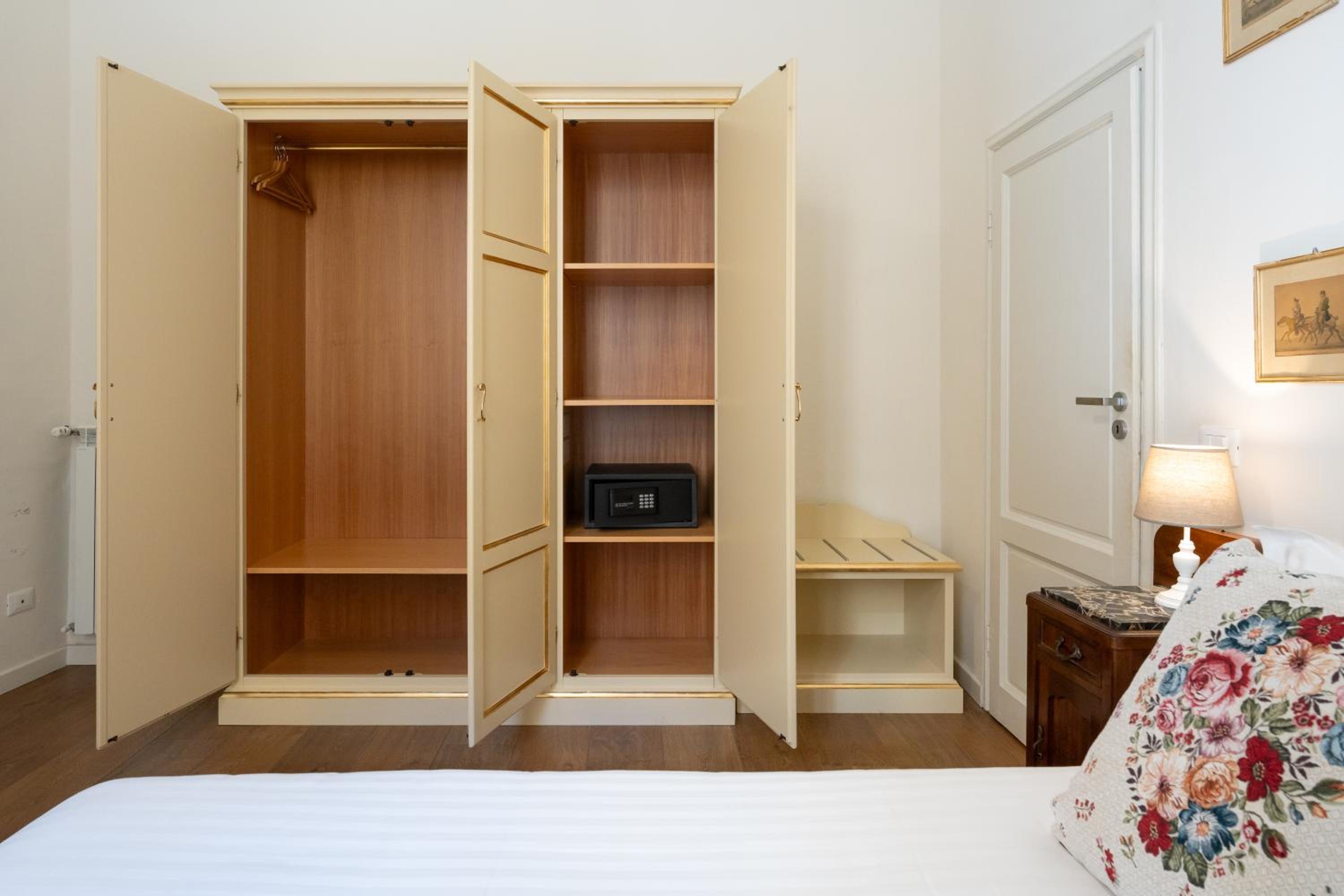 Two-Bedroom Apartment photo 3
