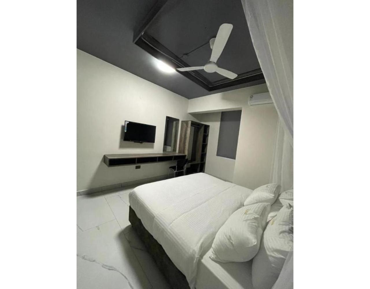 Deluxe Double Room - Photo 2