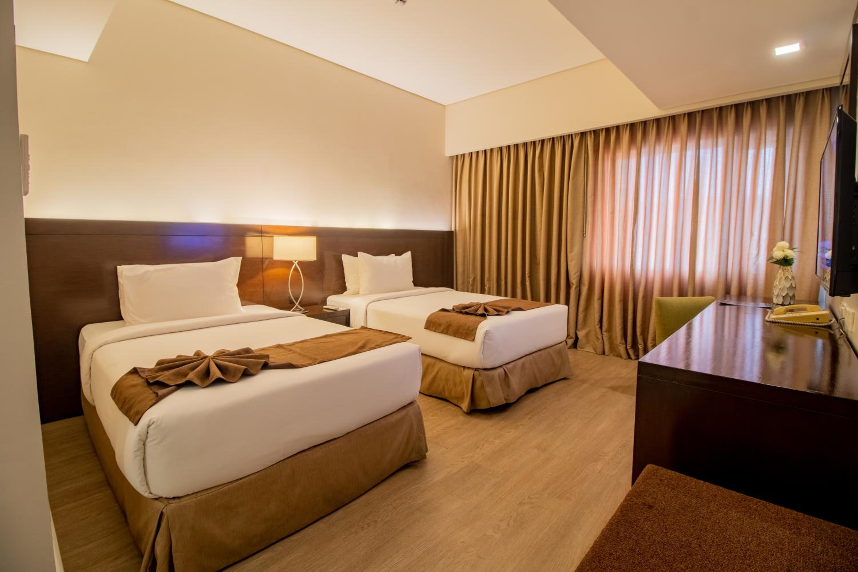 Superior Twin Room - Photo 11