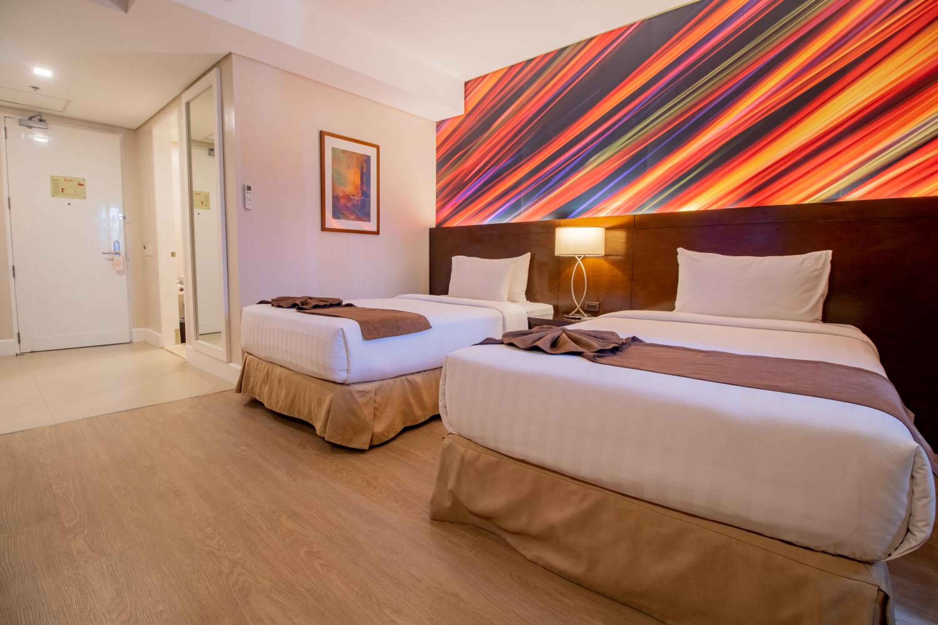 Deluxe Twin Room - Photo 7