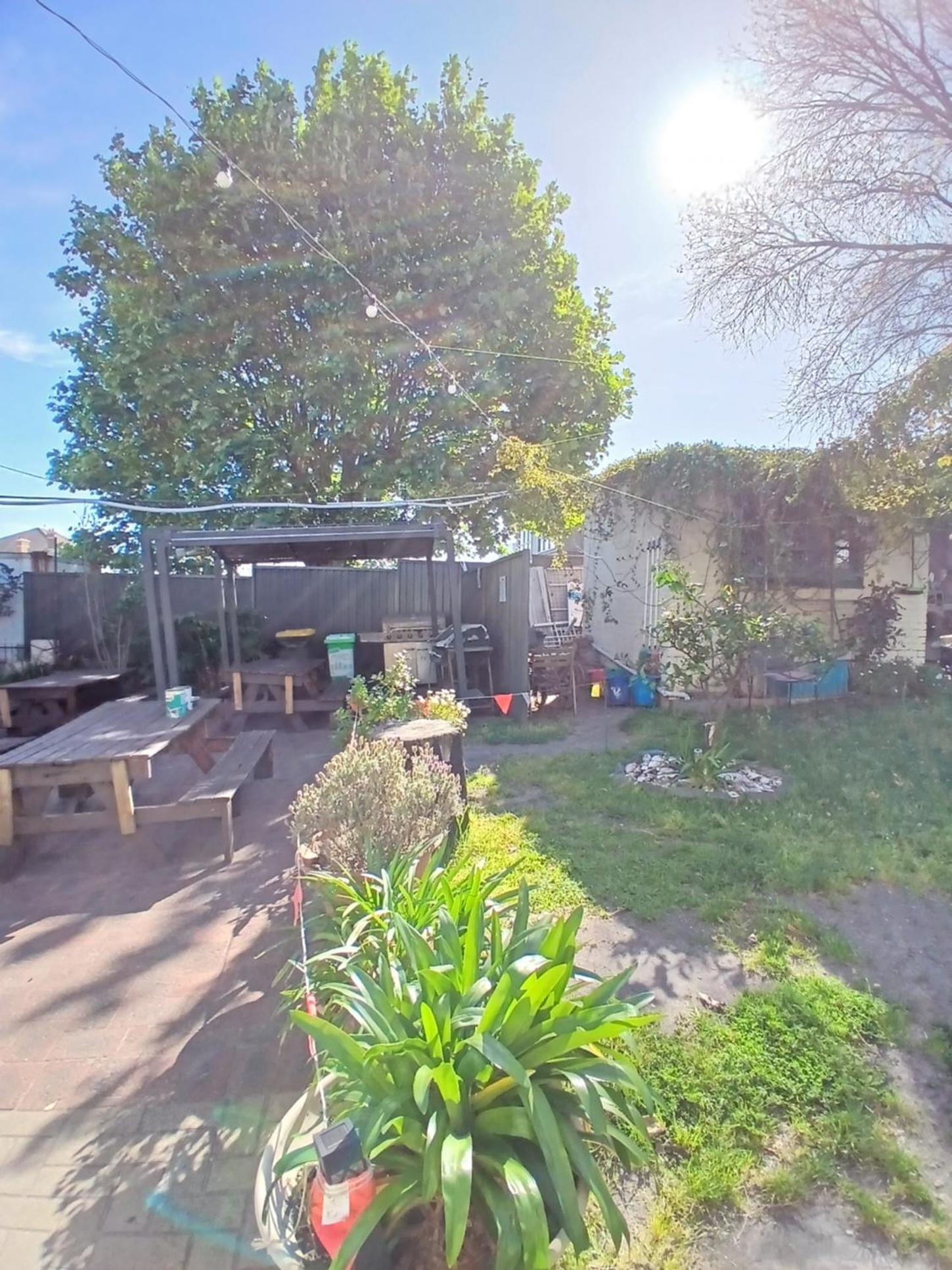 Deluxe Studio photo 3