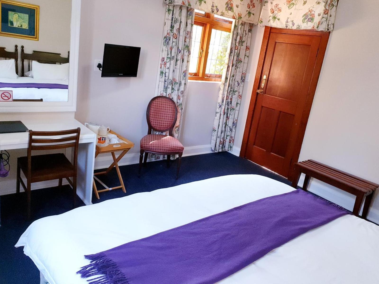 Deluxe King Room - Photo 3
