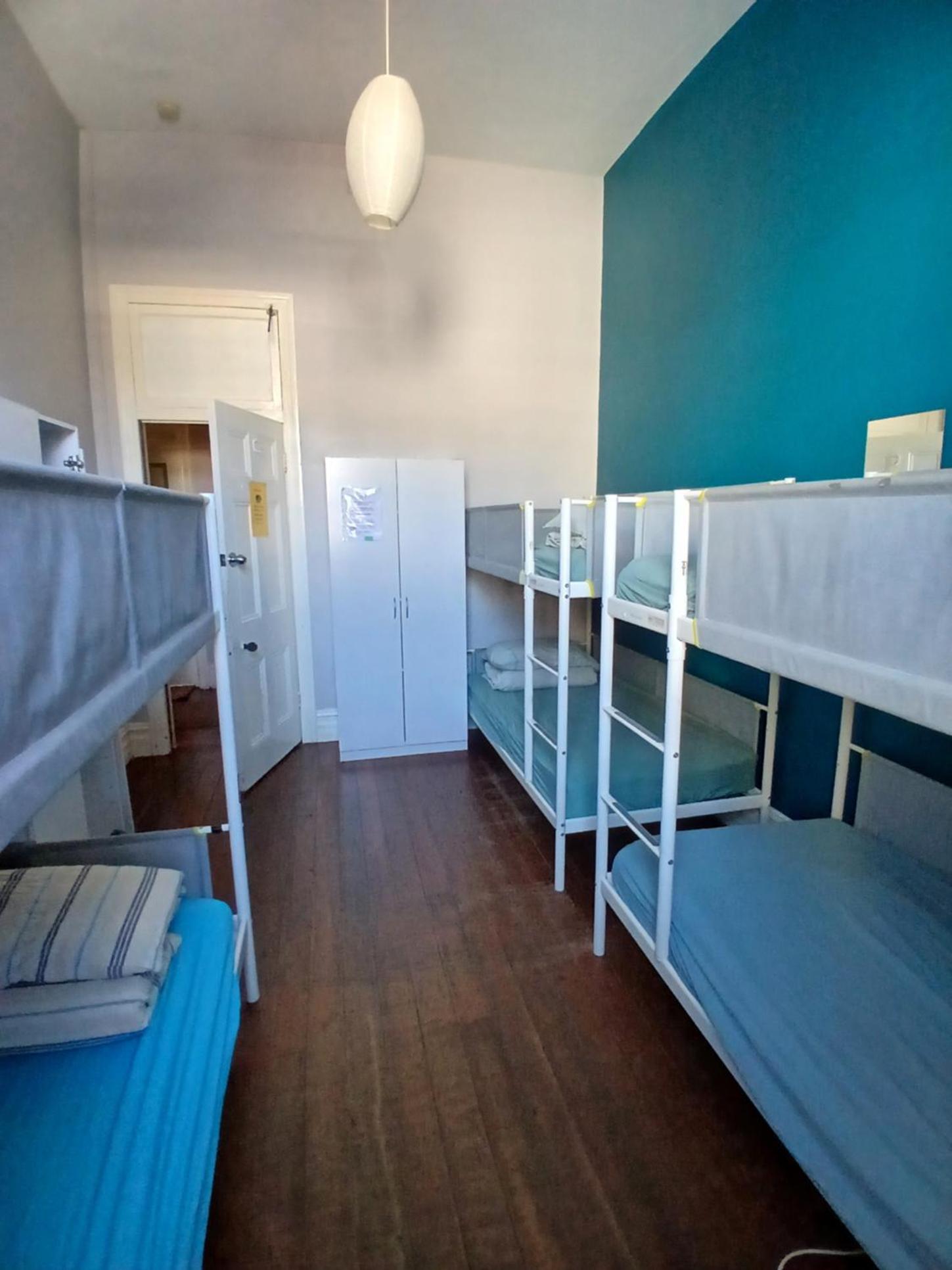Bed in 6-Bed Mixed Dormitory Room photo 1