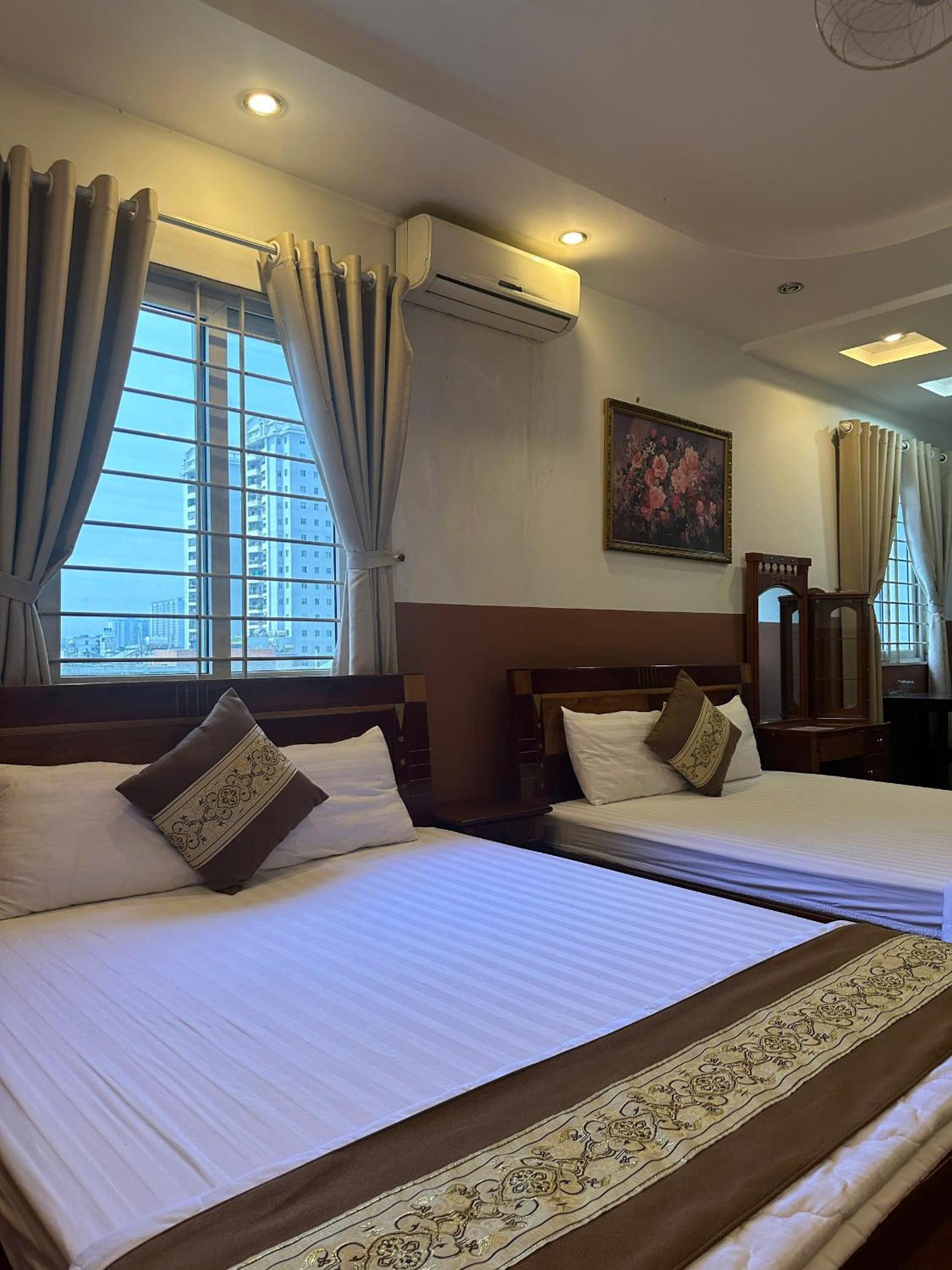 Deluxe Quadruple Room