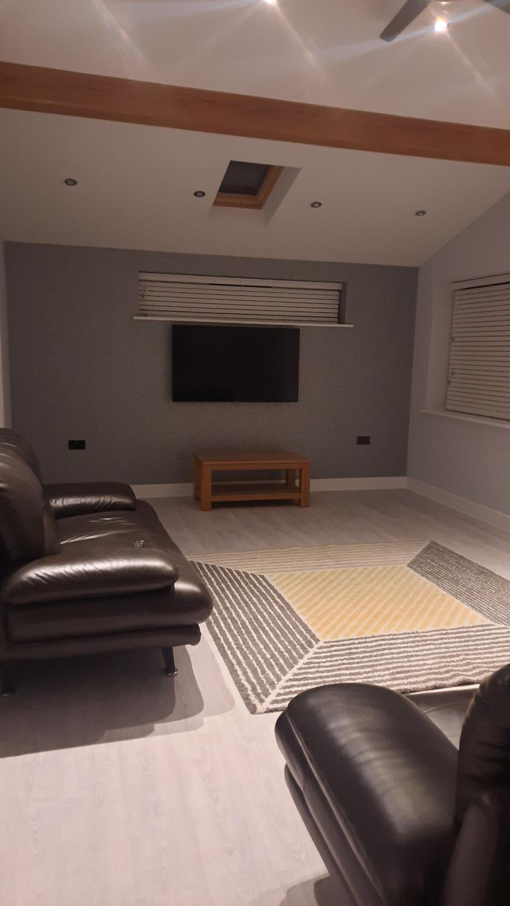 Three-Bedroom House photo 3
