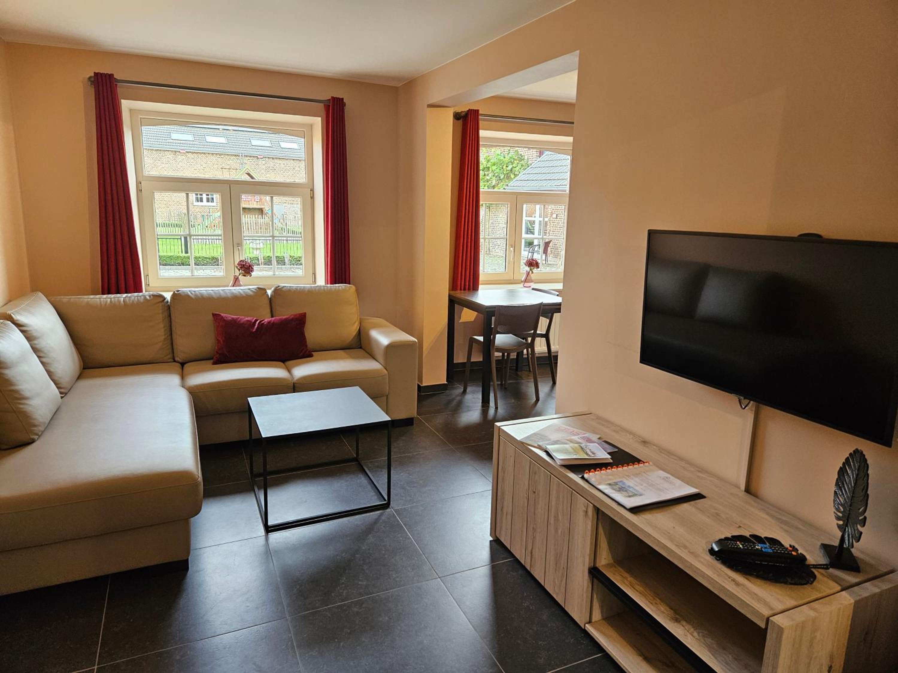 Deluxe Quadruple Room photo 1