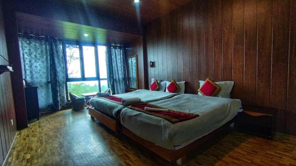 Deluxe Double or Twin Room photo 3