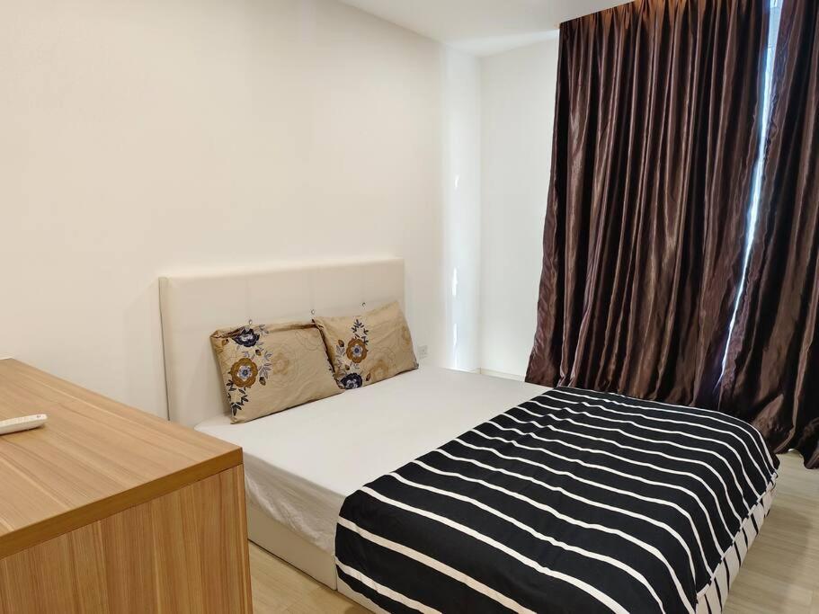 Two-Bedroom Deluxe Apartment with Garden View photo 2