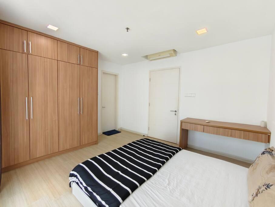 Two-Bedroom Deluxe Apartment with Garden View photo 3