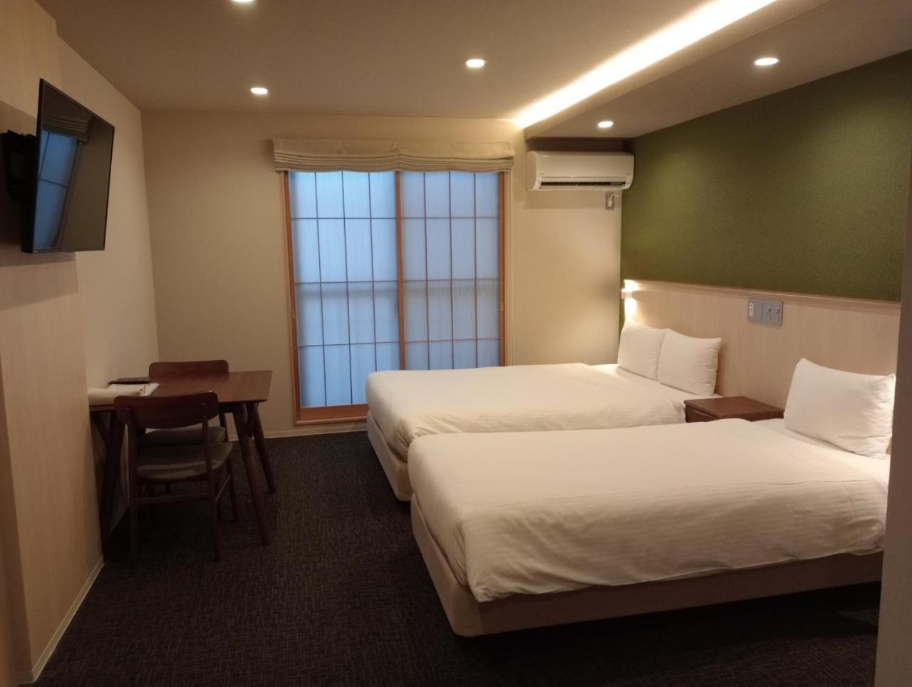 Standard Twin Room photo 1