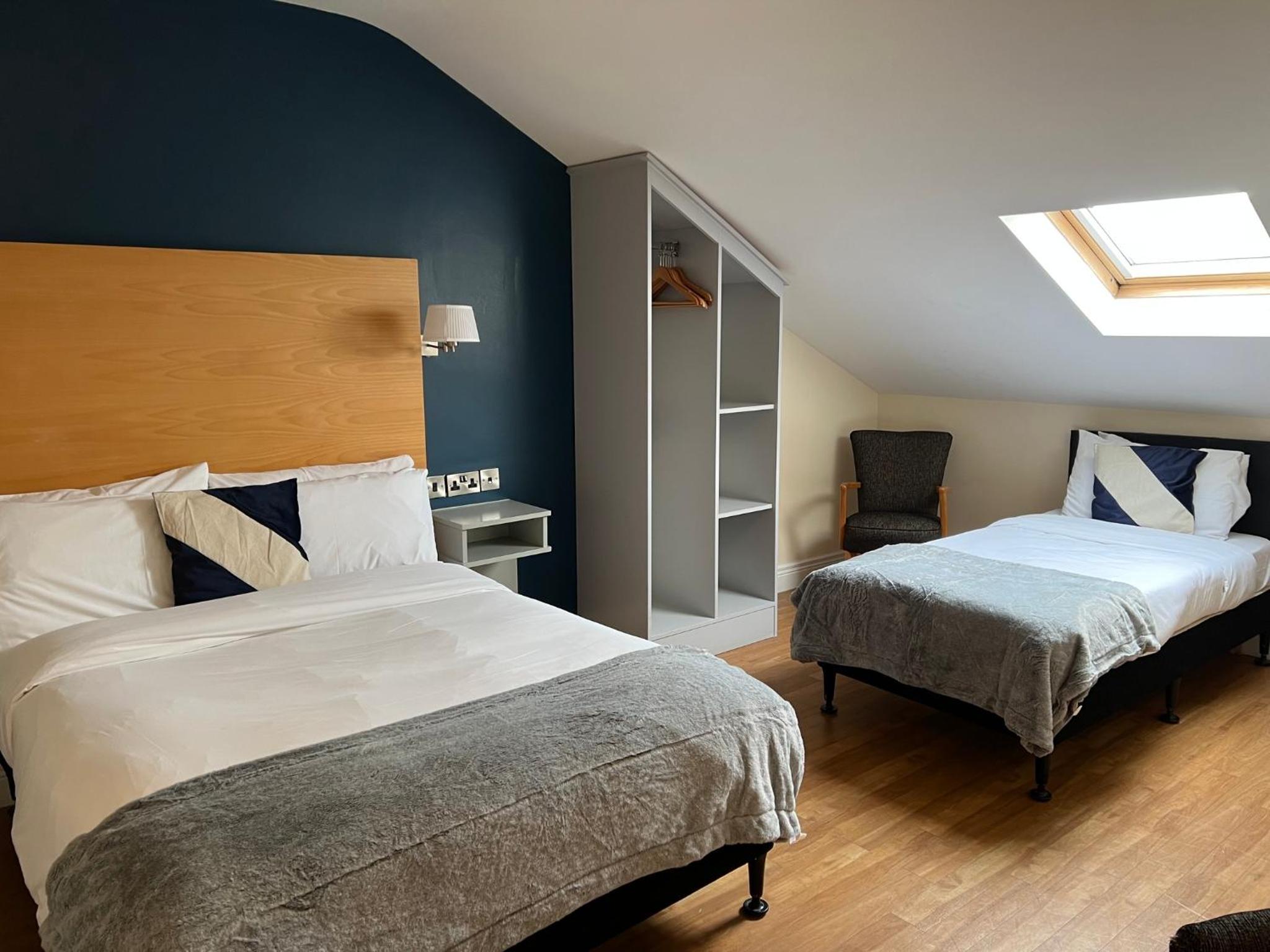 Basic Triple Room