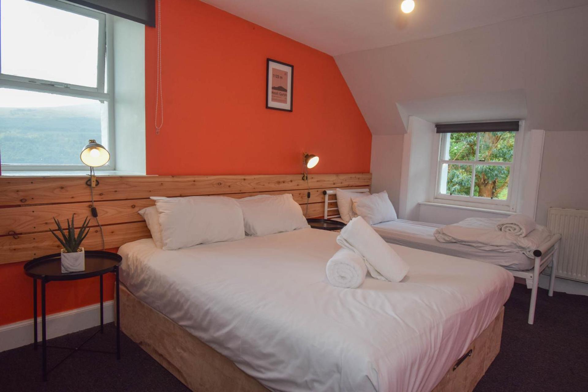 Three-Bedroom House photo 1