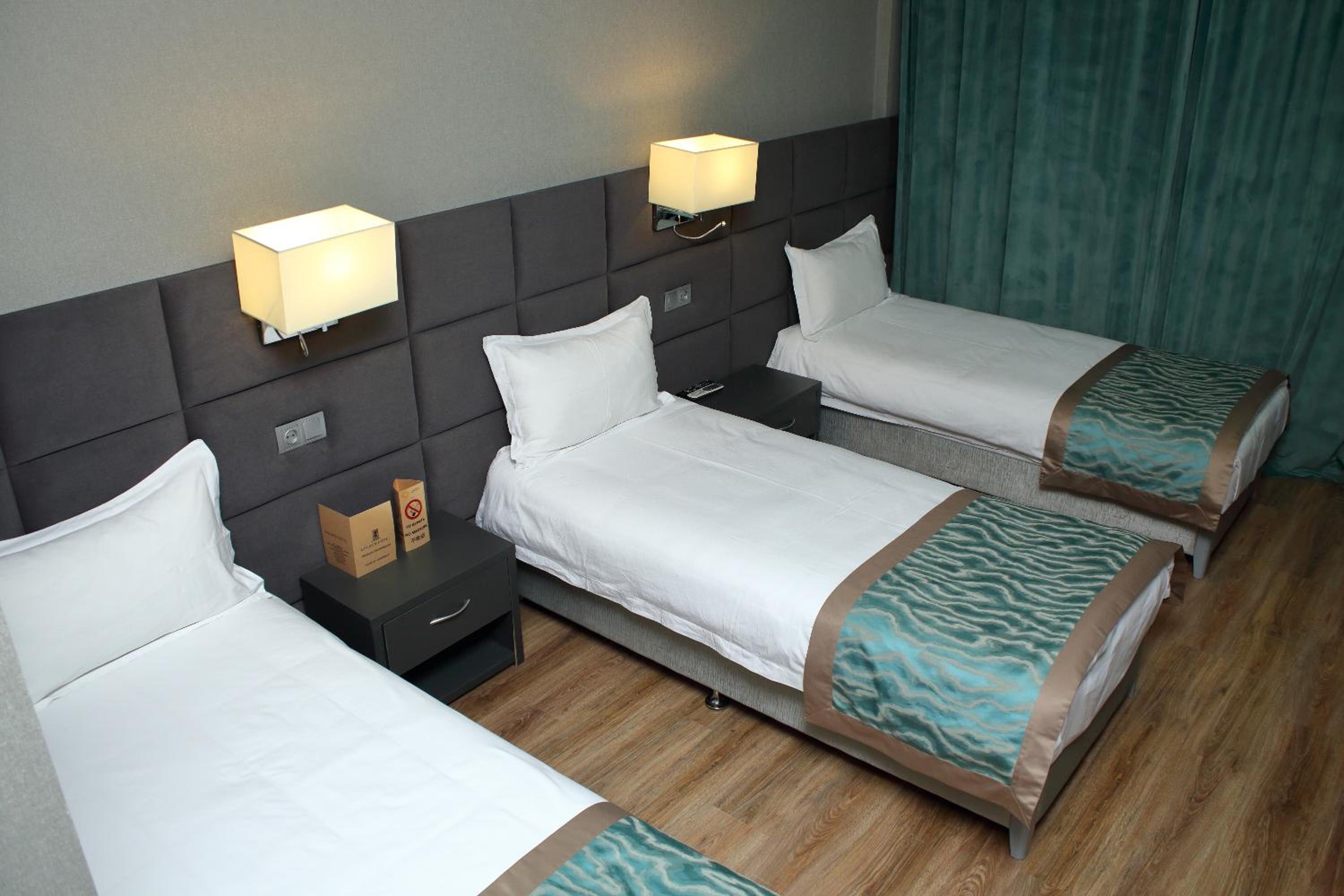 Triple Room - Photo 1