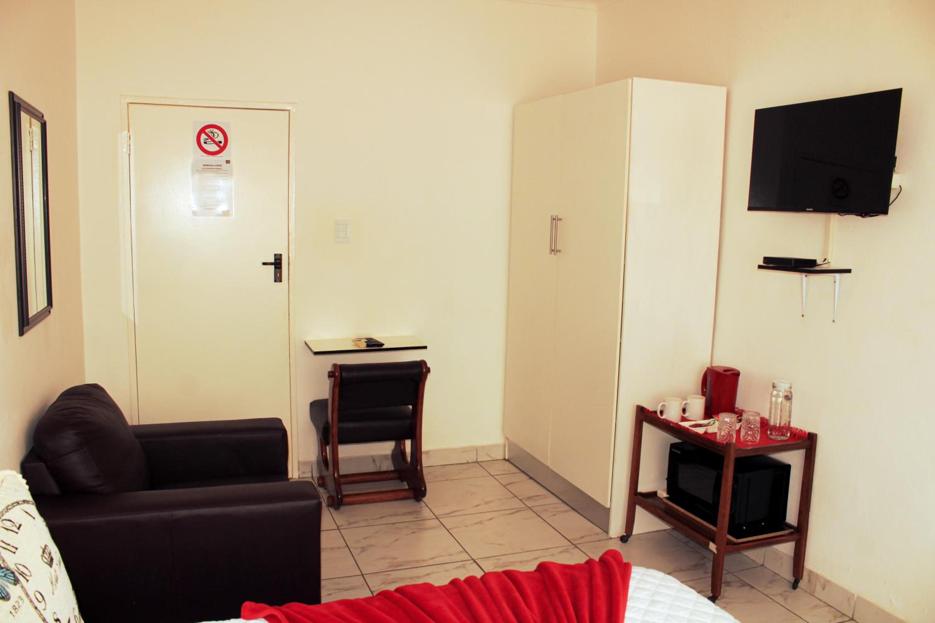 Deluxe Double Room photo 2