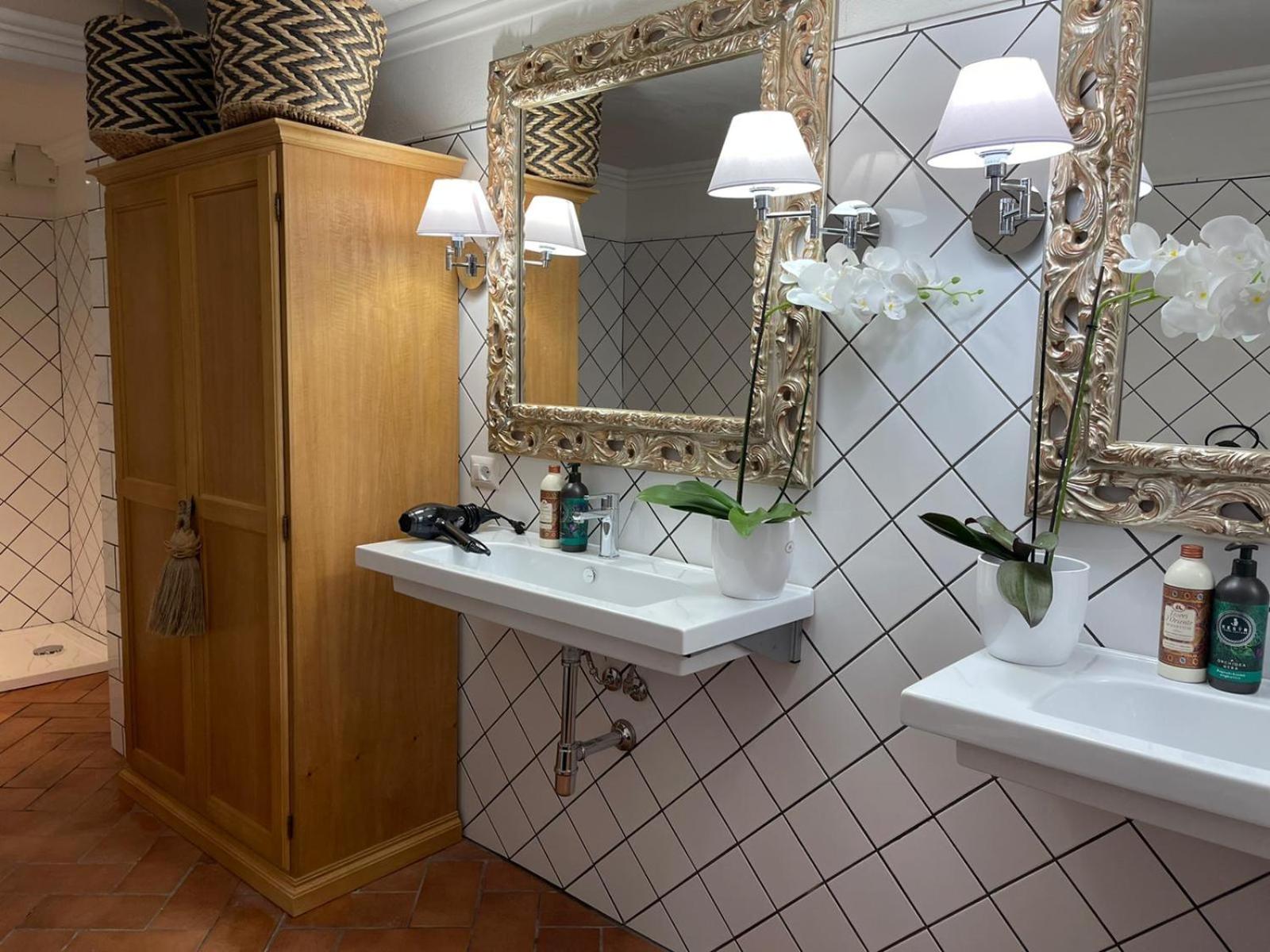 Three-Bedroom House - Photo 17