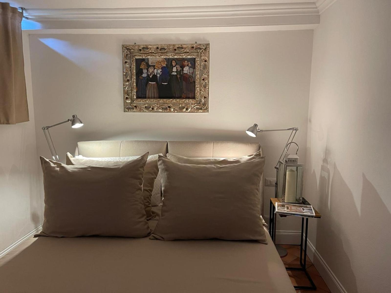 Three-Bedroom House - Photo 15