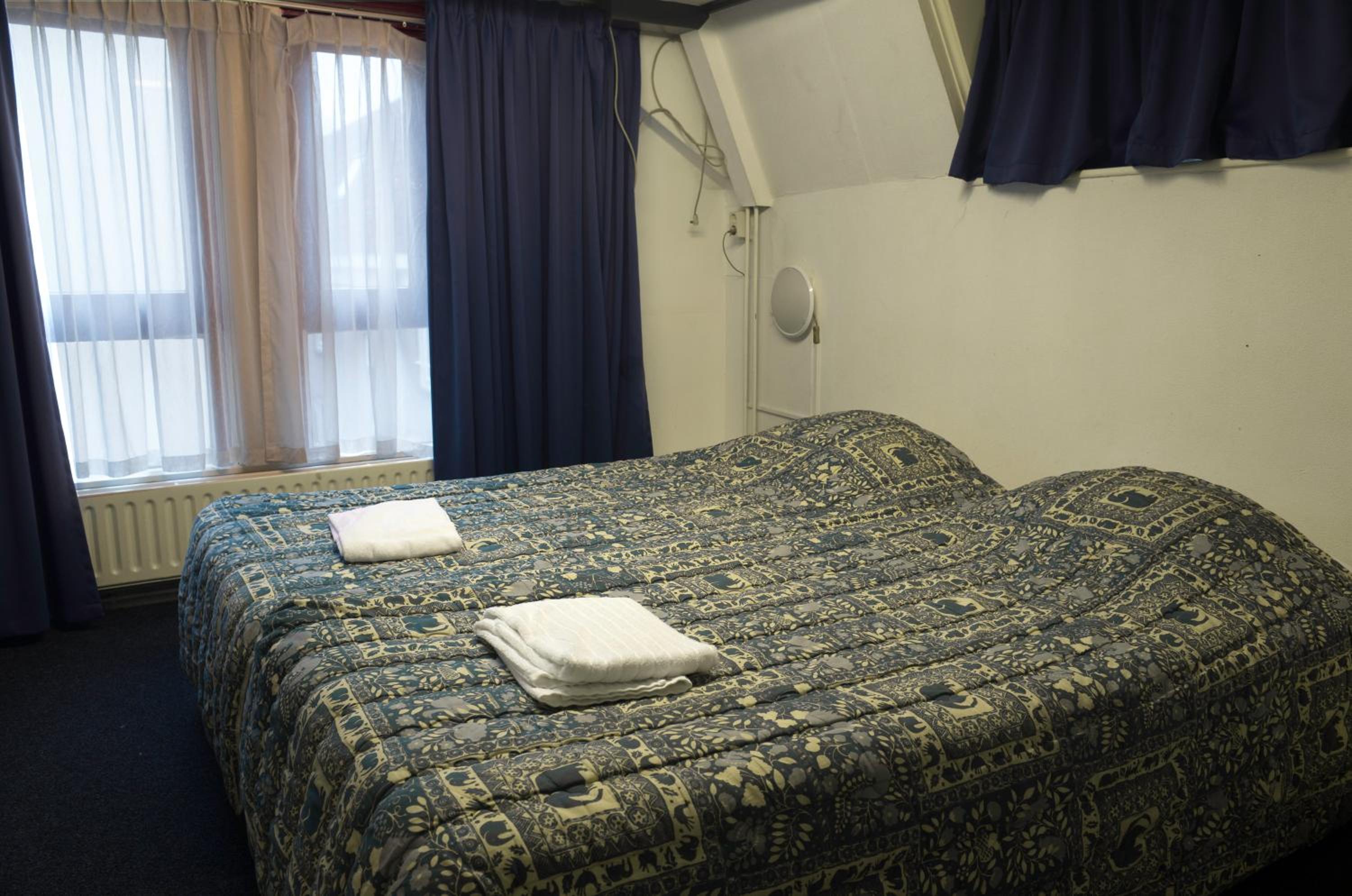 Apartment (6 Adults) photo 2