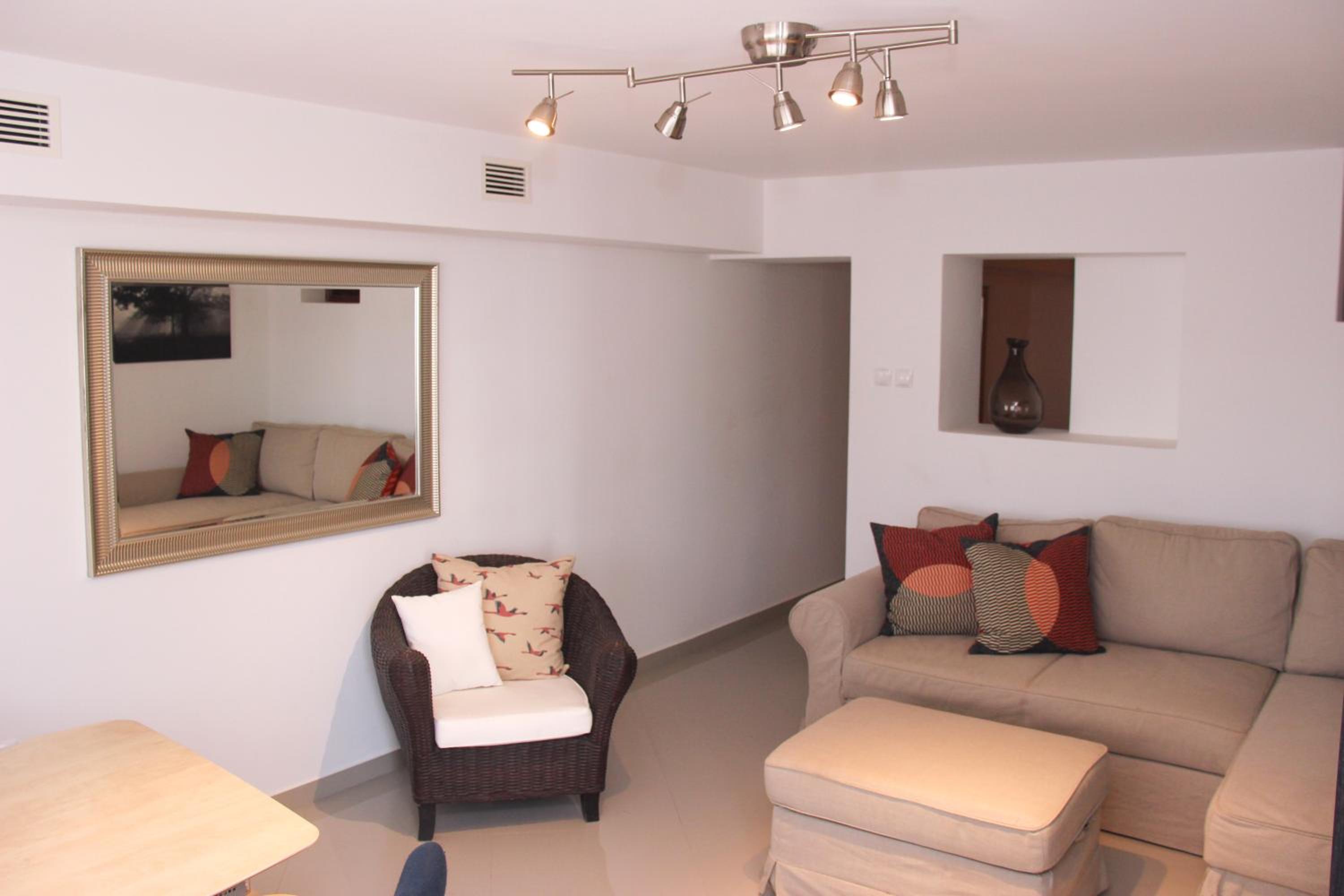 Family Room photo 2
