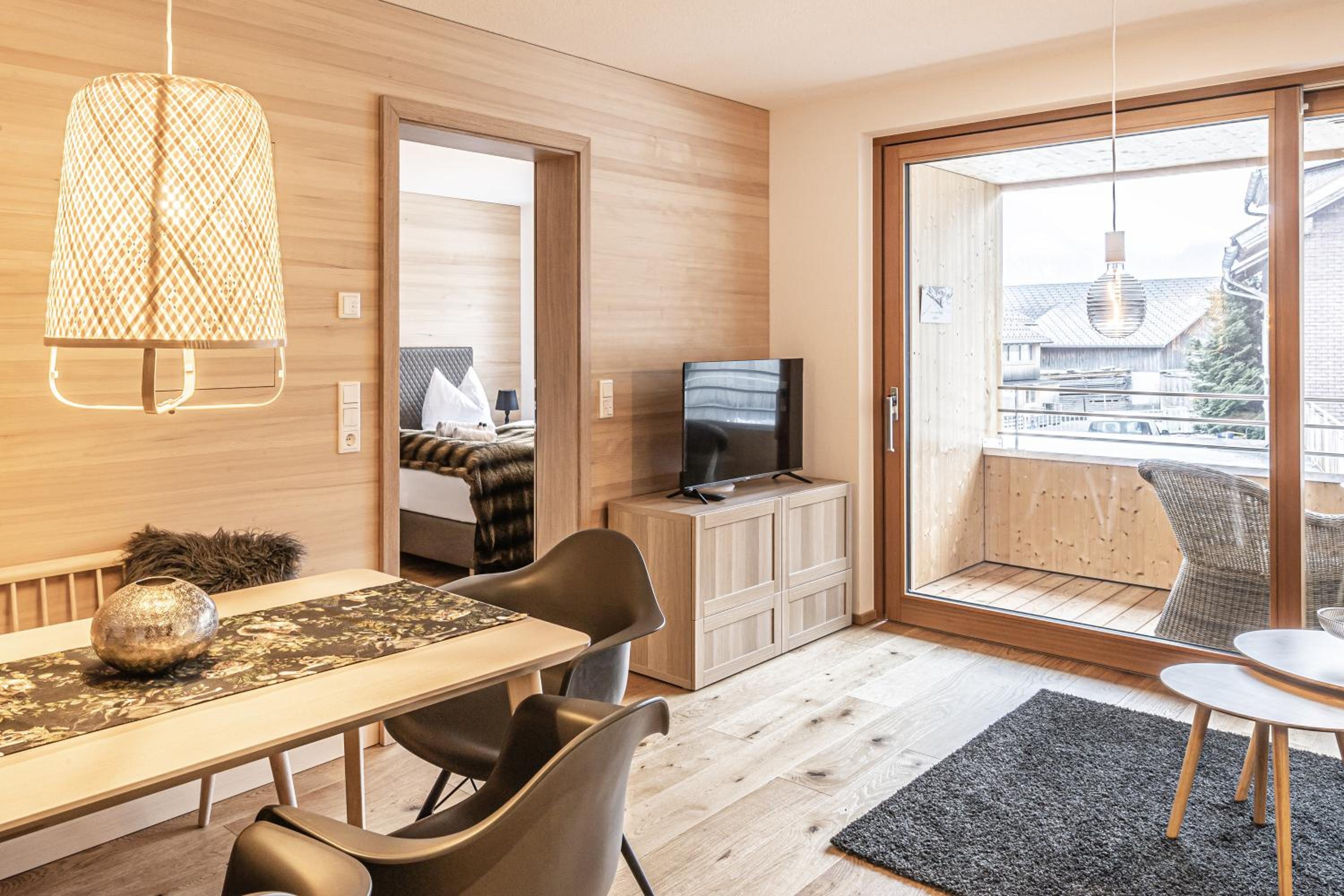 Two-Bedroom Deluxe Apartment with Balcony photo 1