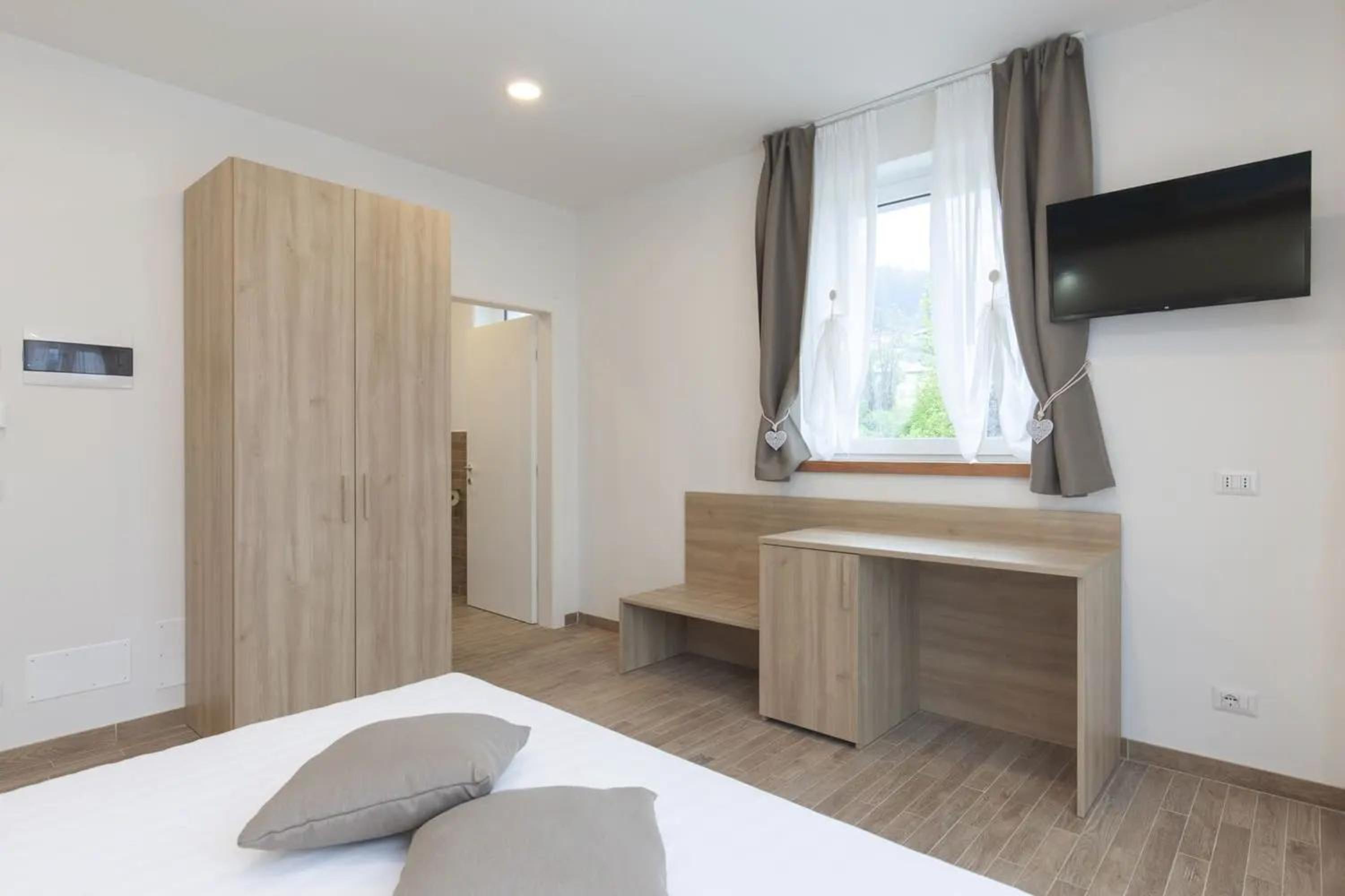 Triple Room with Shower photo 2