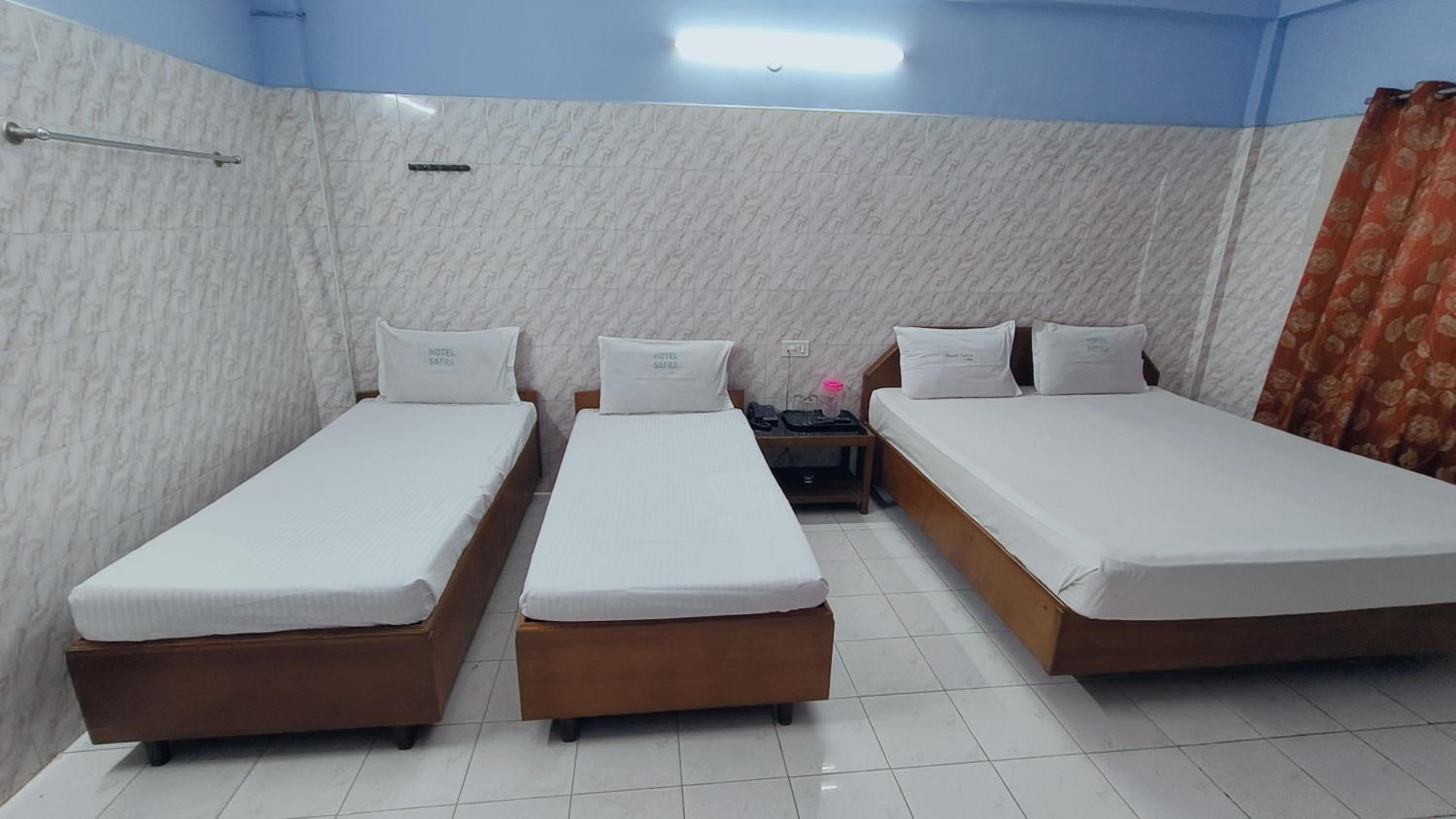 Comfort Quadruple Room - Photo 1