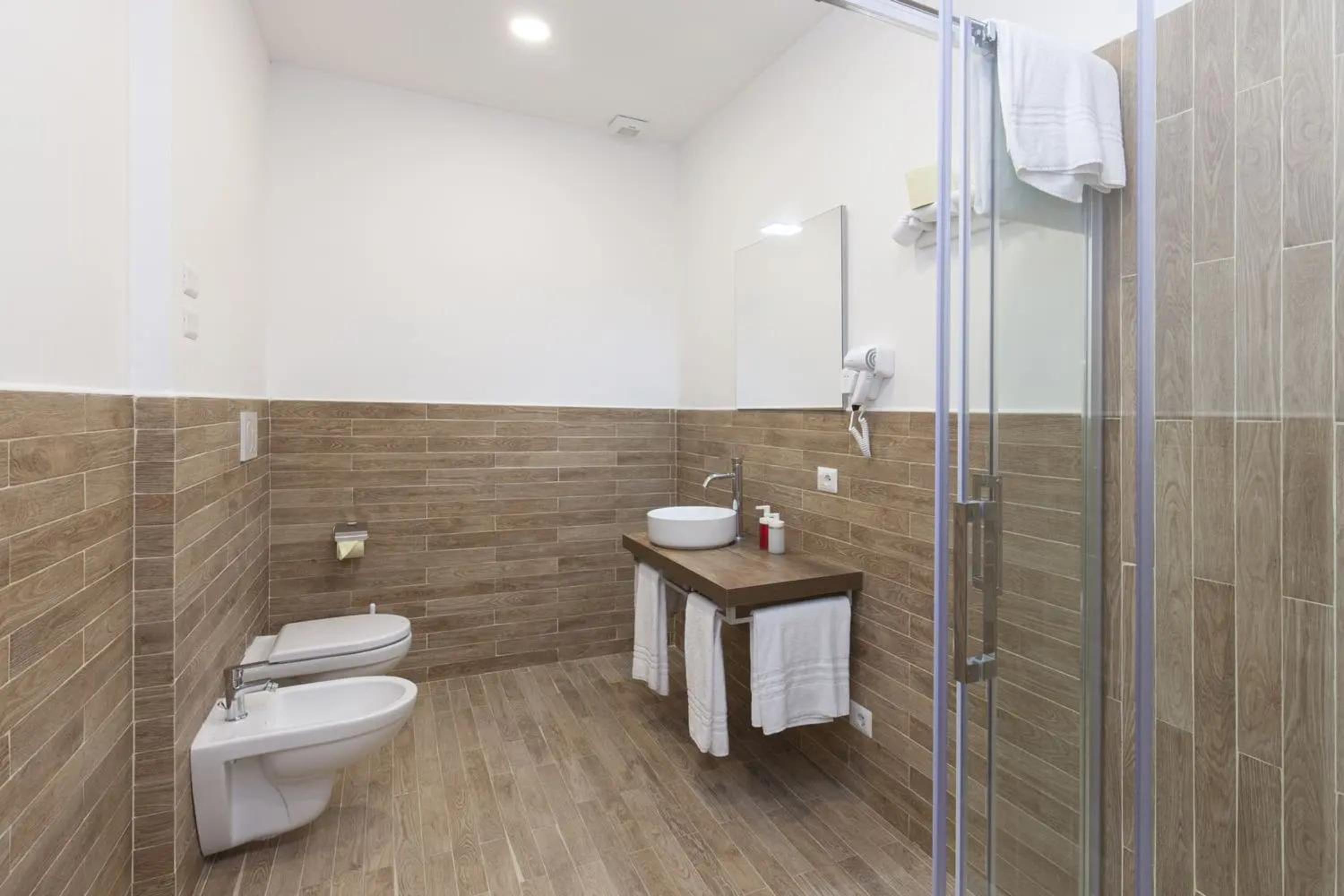 Triple Room with Shower photo 3