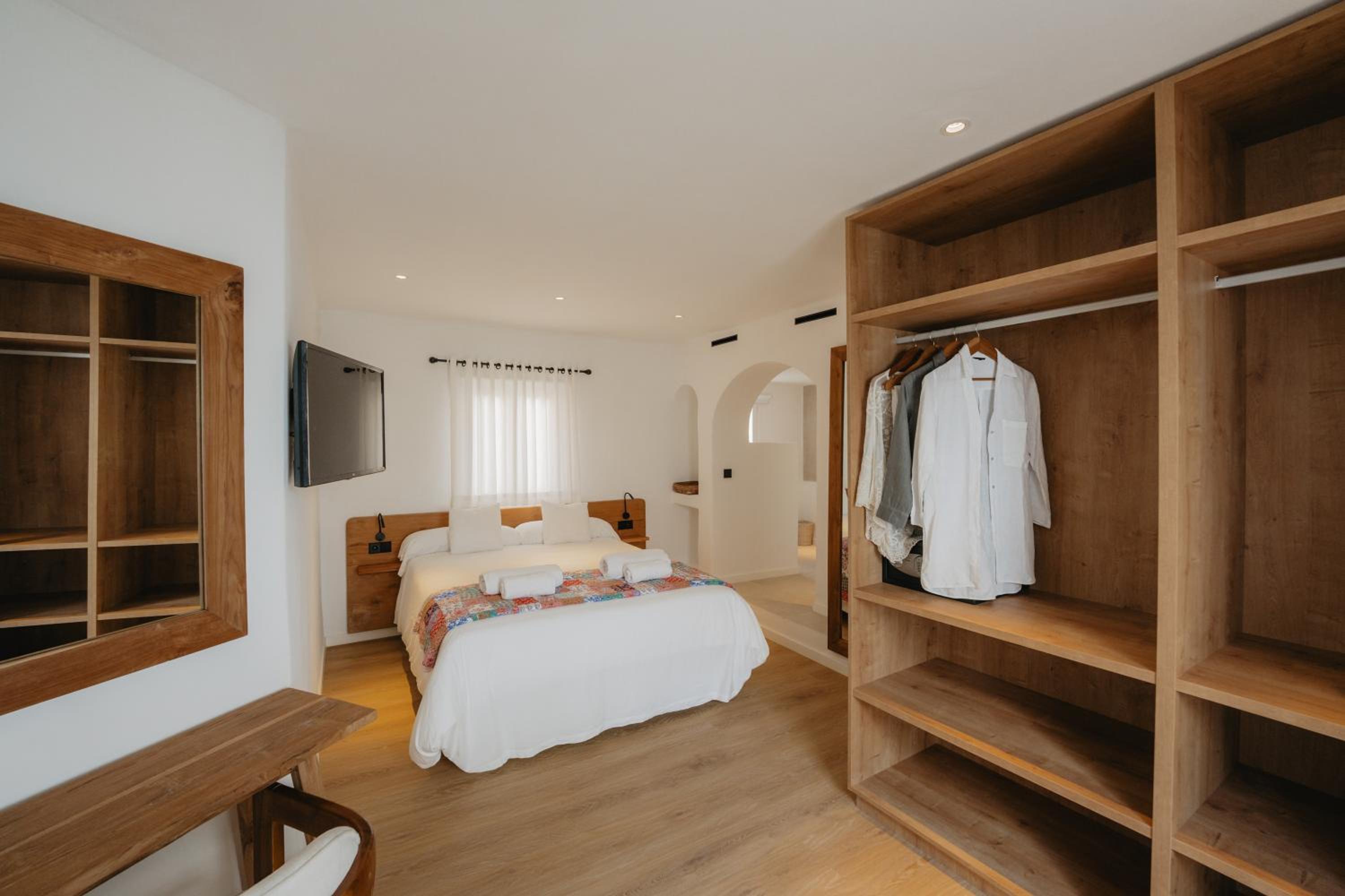 Habitación Doble Estilo Superior (1 Adulto)