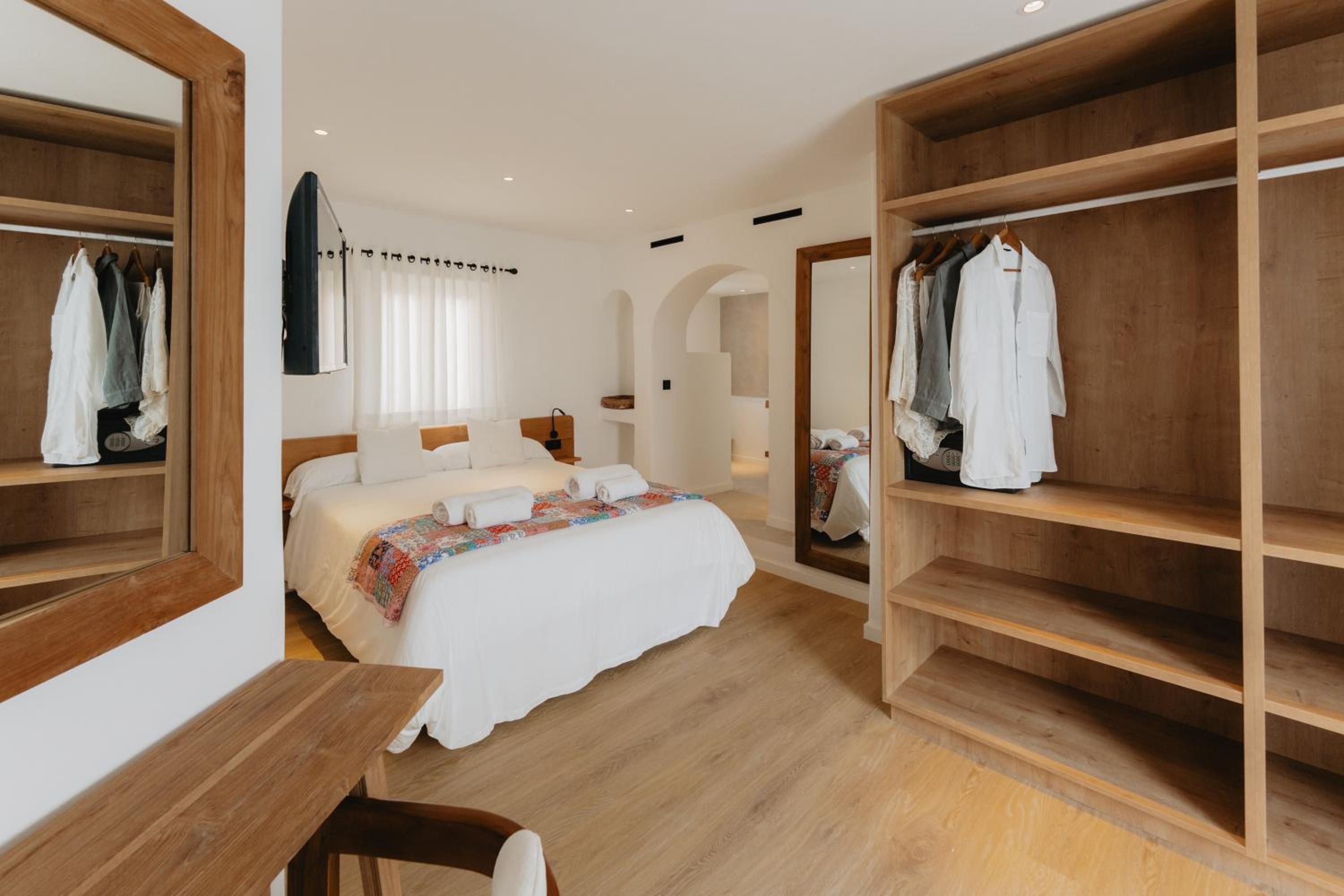 Style Double Room (1 Adult) photo 2