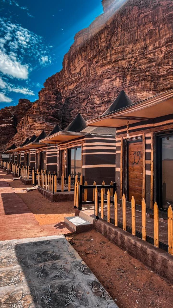Deluxe Double or Twin Room with Mountain View - Photo 8