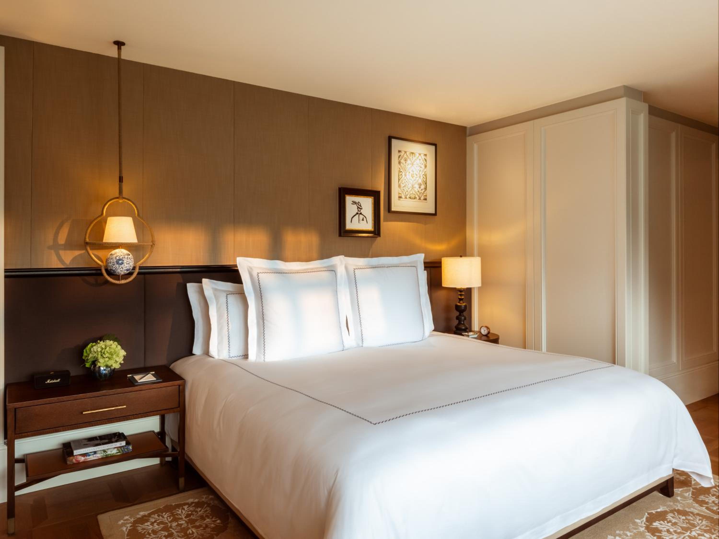 Grand Premier Lakeview Room - Photo 5