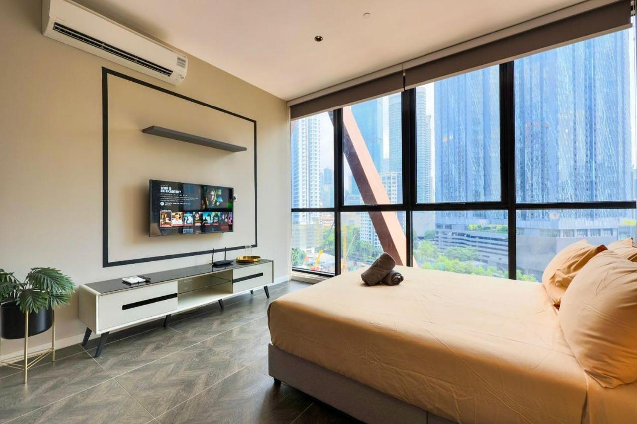 Deluxe Family Suite