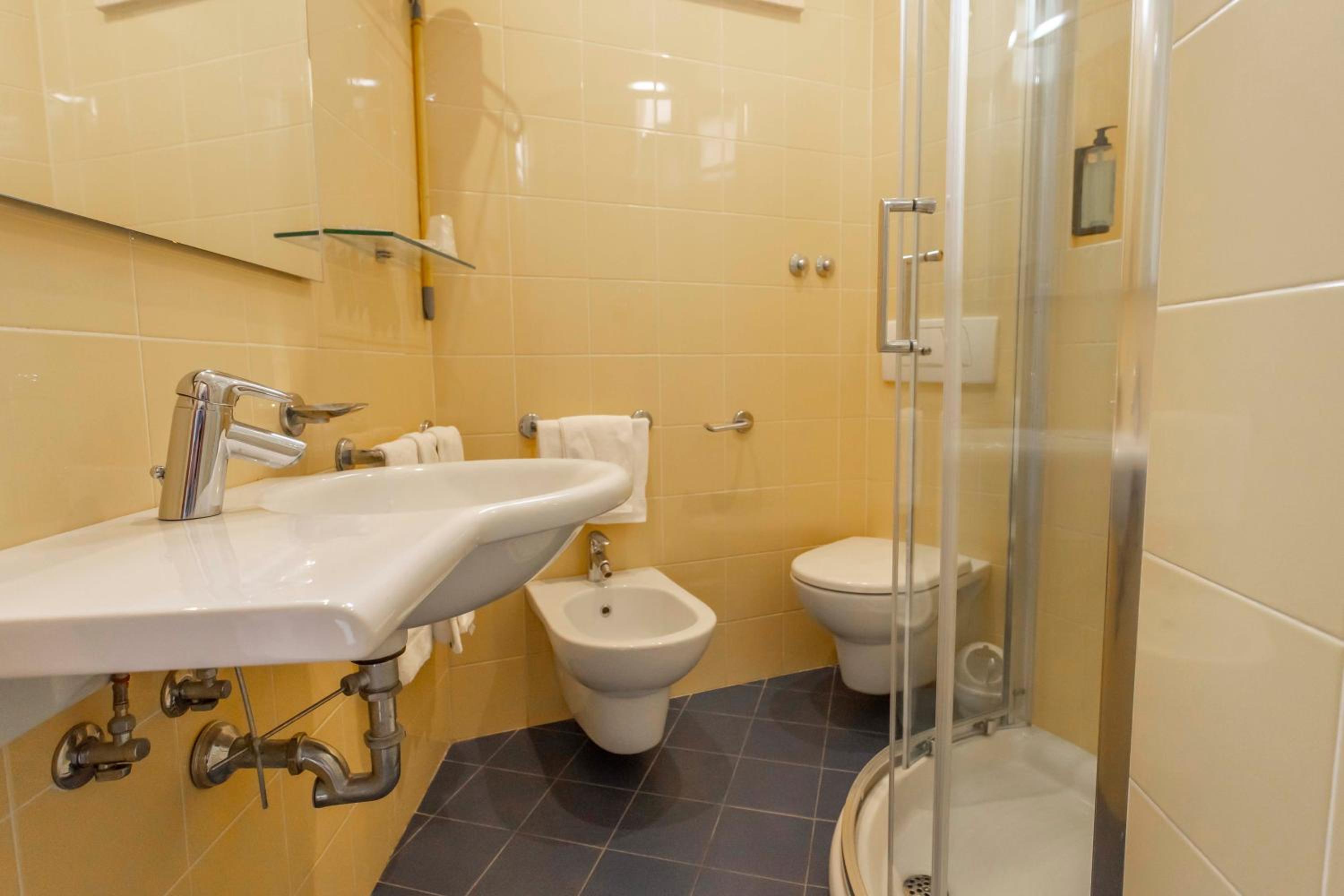 Triple Room - Photo 3