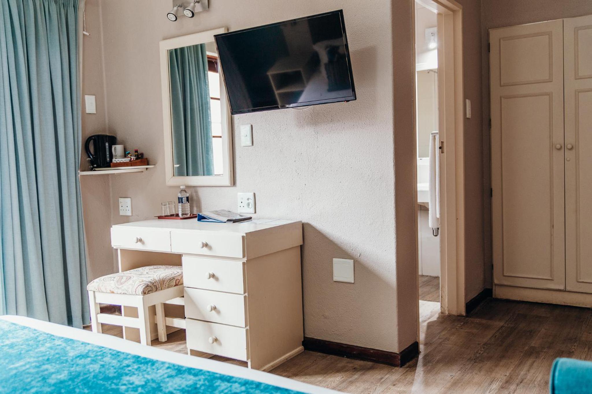Standard Room photo 3