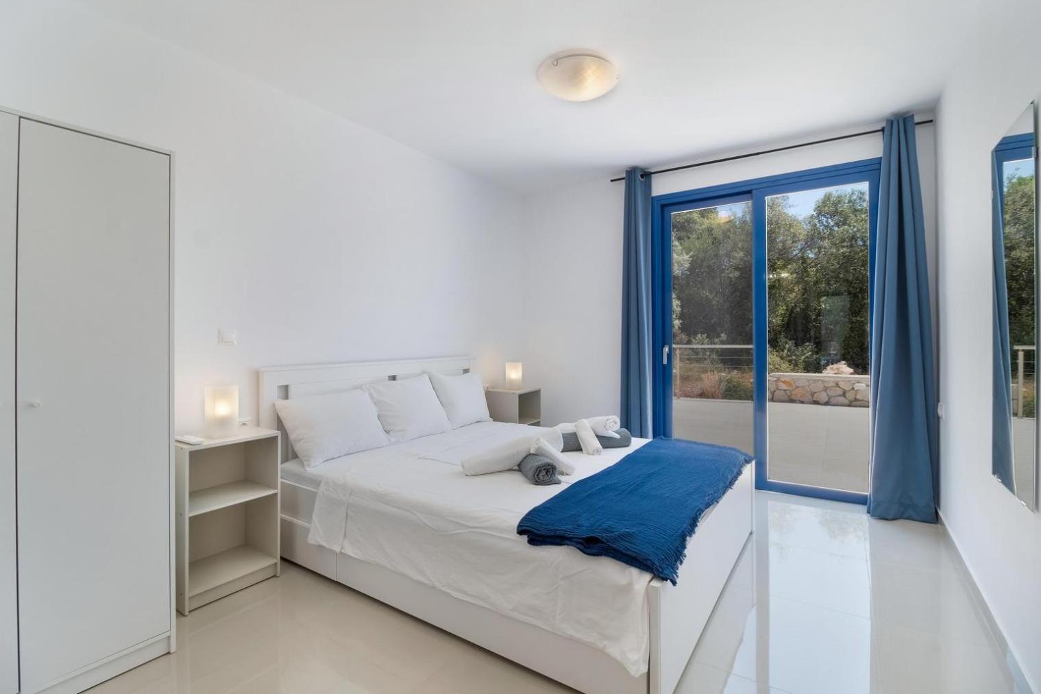Villa com Piscina Privada