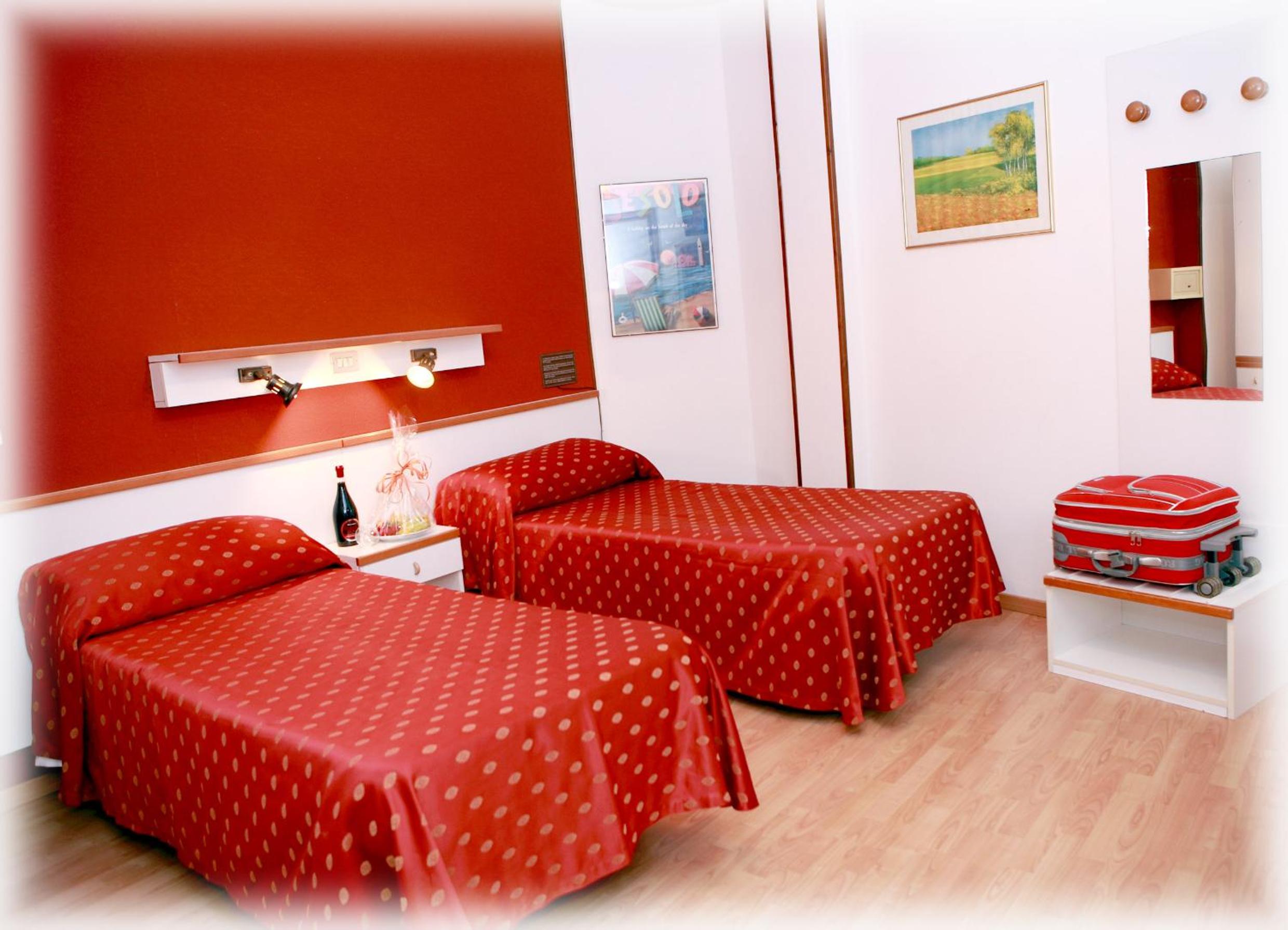 Double Room - Photo 19