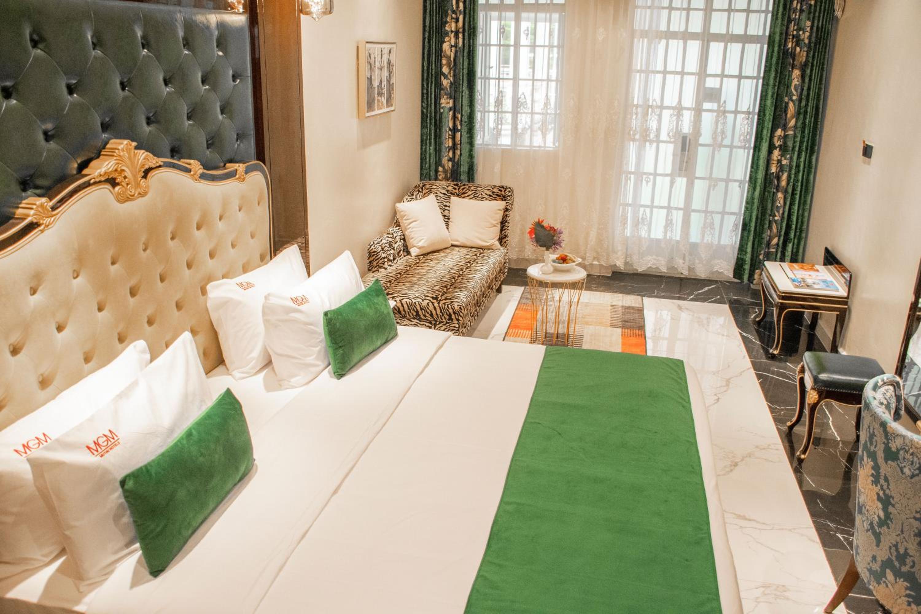 Executive Room photo 1