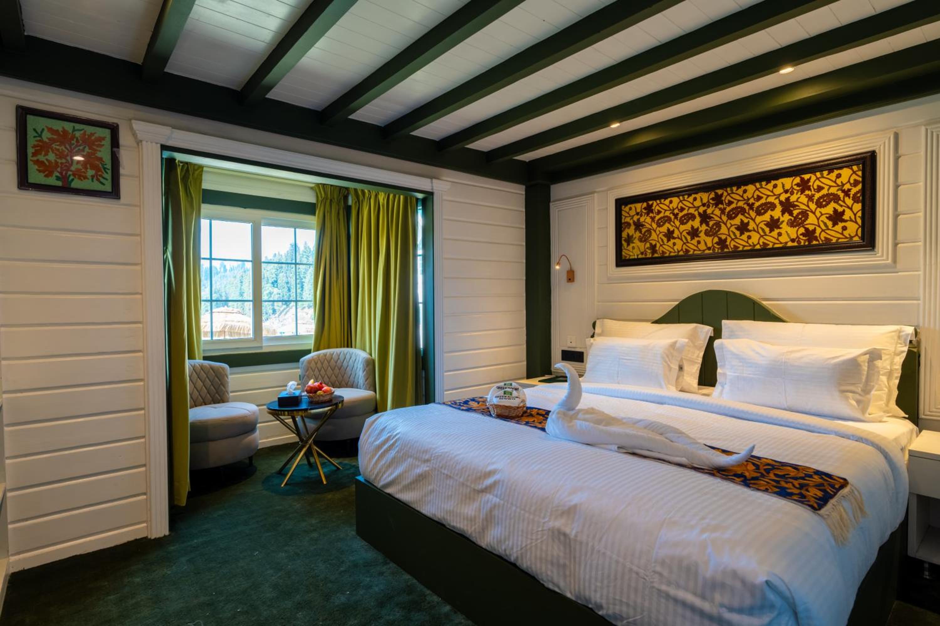 King Room with Mountain View photo 1