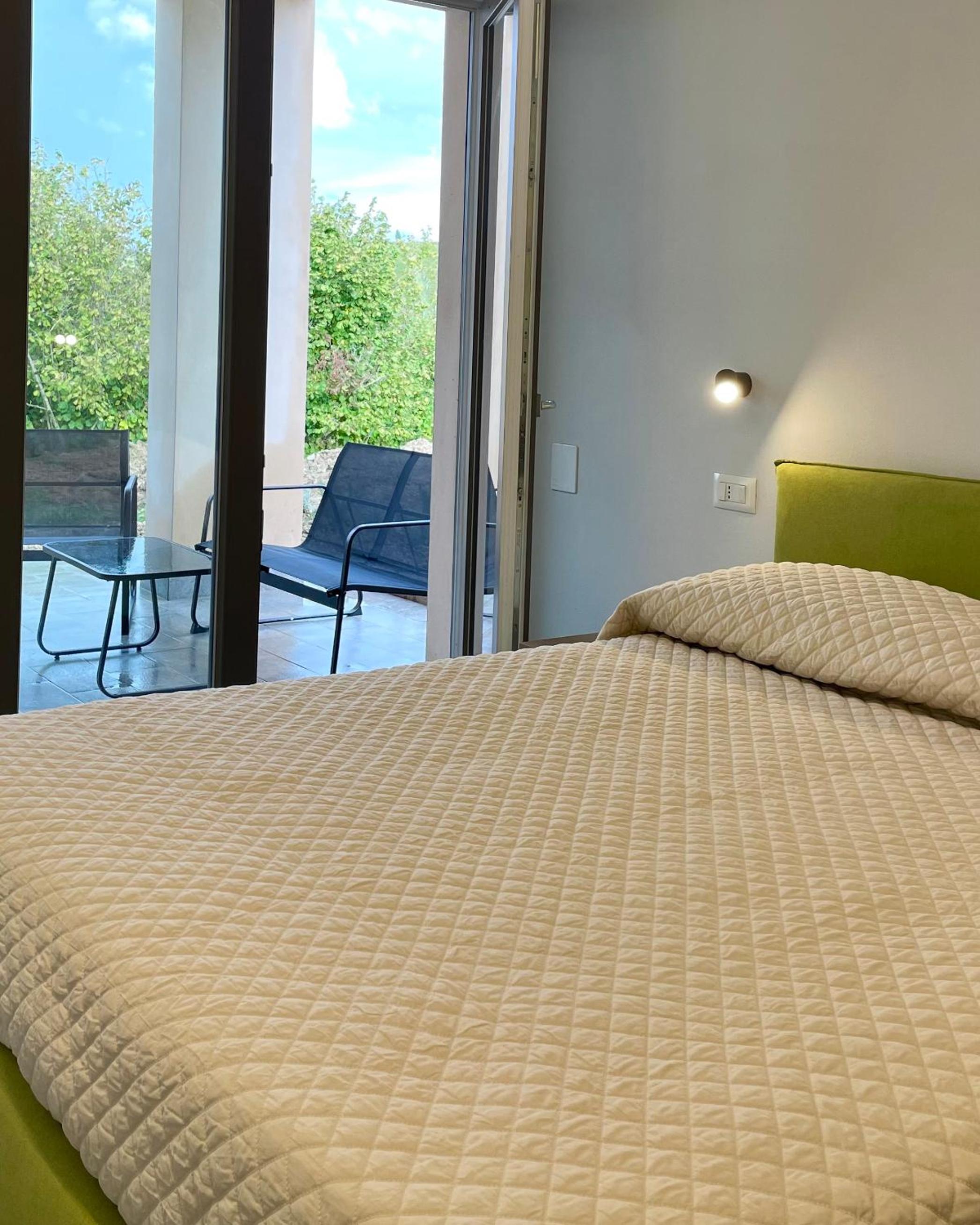 Double Room with Garden View photo 1